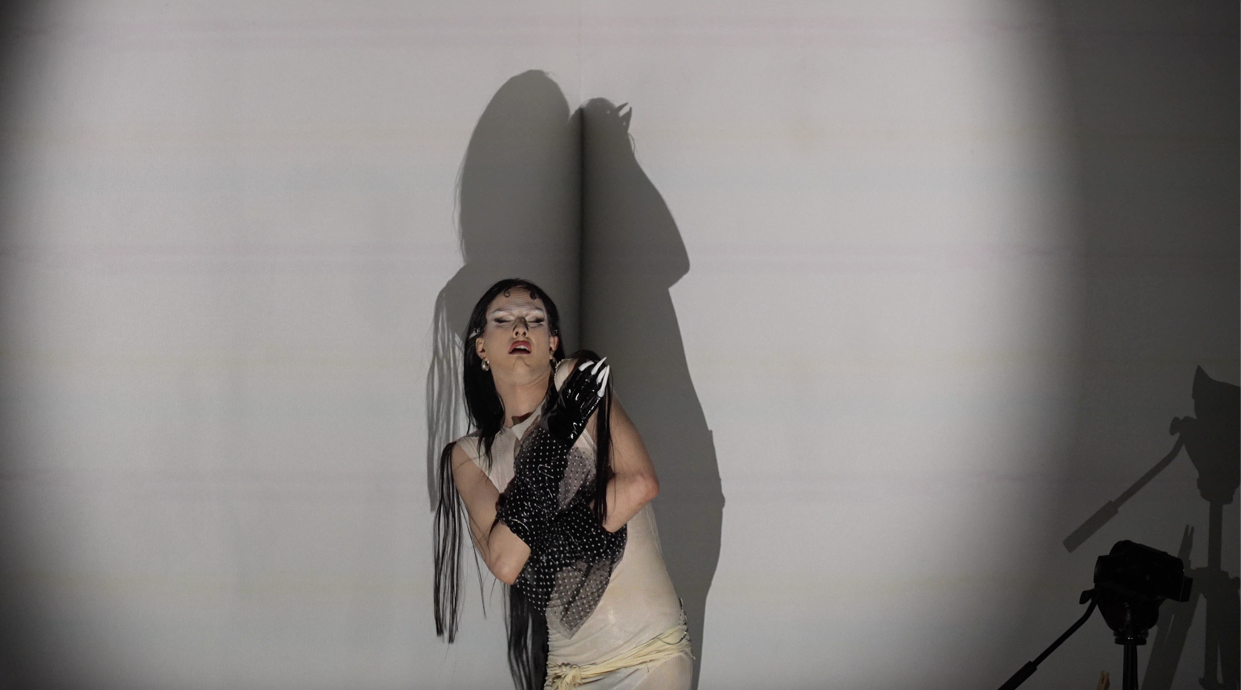 LOCAS, still from performance