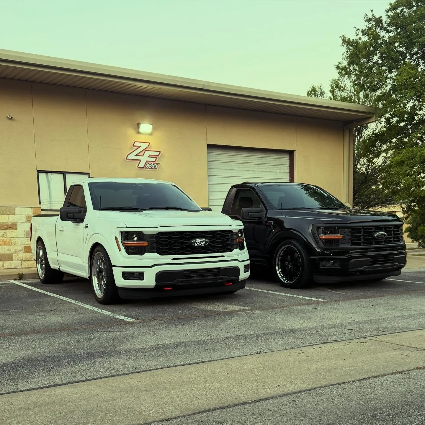 4wd and a 2wd both whippled! Which one would you choose? 

DM if you have a whipple or other mods you want installed!

#carsofinstagram #ford #whipplesuperchargers #f150modified #f150addicts