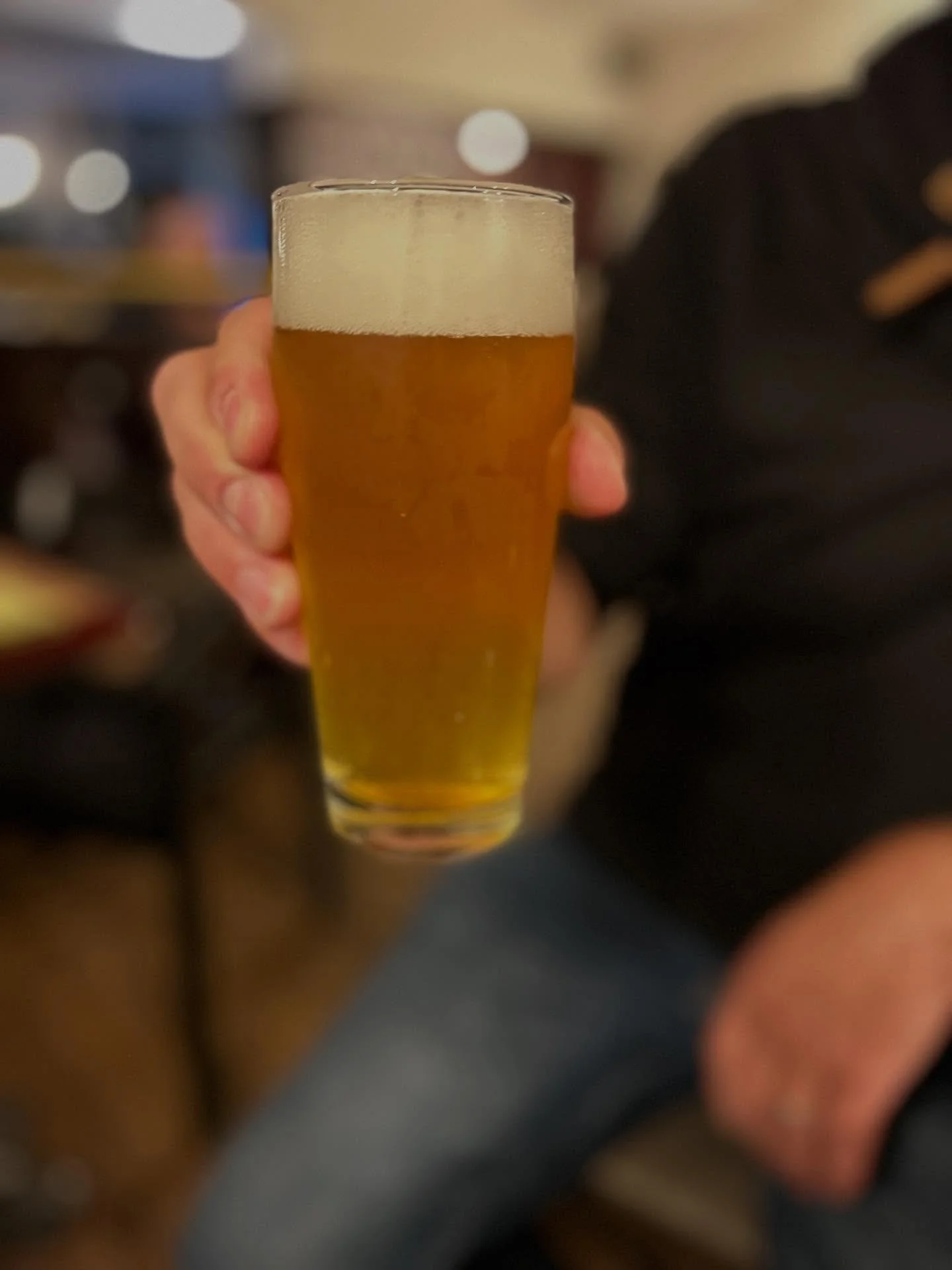 🍻 New beers just landed at Two Fellas!

Come try our latest taps:
✨ Frost in Tropics &ndash; Imperial NEIPA by Ten Men @ten_men_brewery 
🌾 Mittenweizen &ndash; A hoppy Weizen by 99 Brewing
🍫 Cacao Comet &ndash; Cacao IPA by Gorilla @gorillacervece