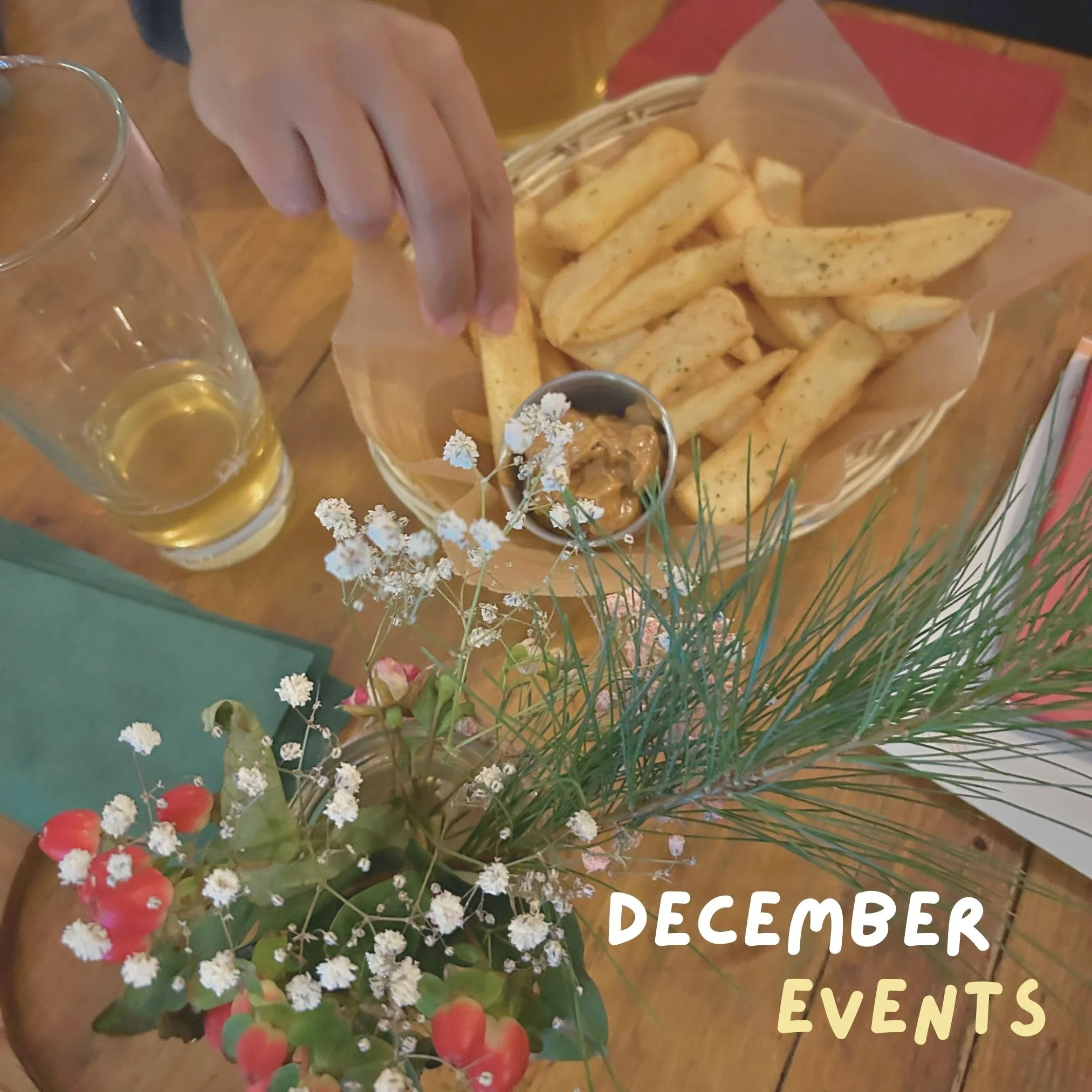DECEMBER is here! 🎄 👉 And we&rsquo;ve got a cosy lineup of events to wrap up the year:

🎤 TUESDAY 02.12 | 8PM
Last Stand Up Comedy (EN) of the year
Organized by @juanmajohansson 

🥟 FRIDAY 05.12 | 6PM
Special Empanadas Night &ndash; homemade, del