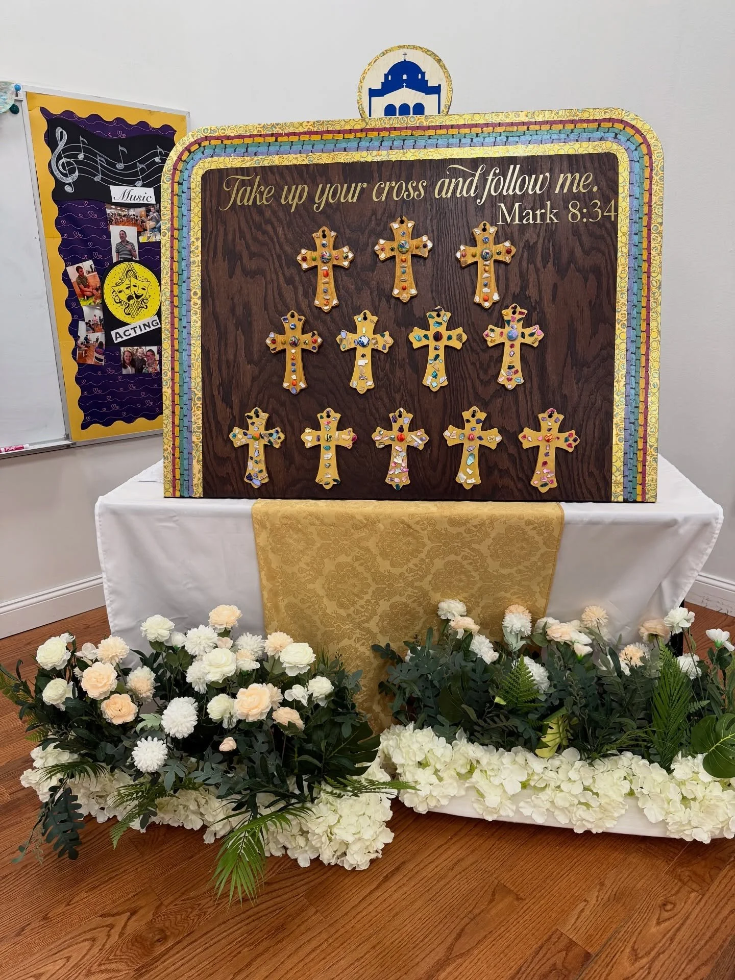 The Luv Michael Family was deeply honored to share a quiet audience with His All Holiness, Ecumenical Patriarch Bartholomew, at the Greek Orthodox Church of the Hamptons in Southampton.

We were blessed to present the Bartholomew Christmas Tree in hi