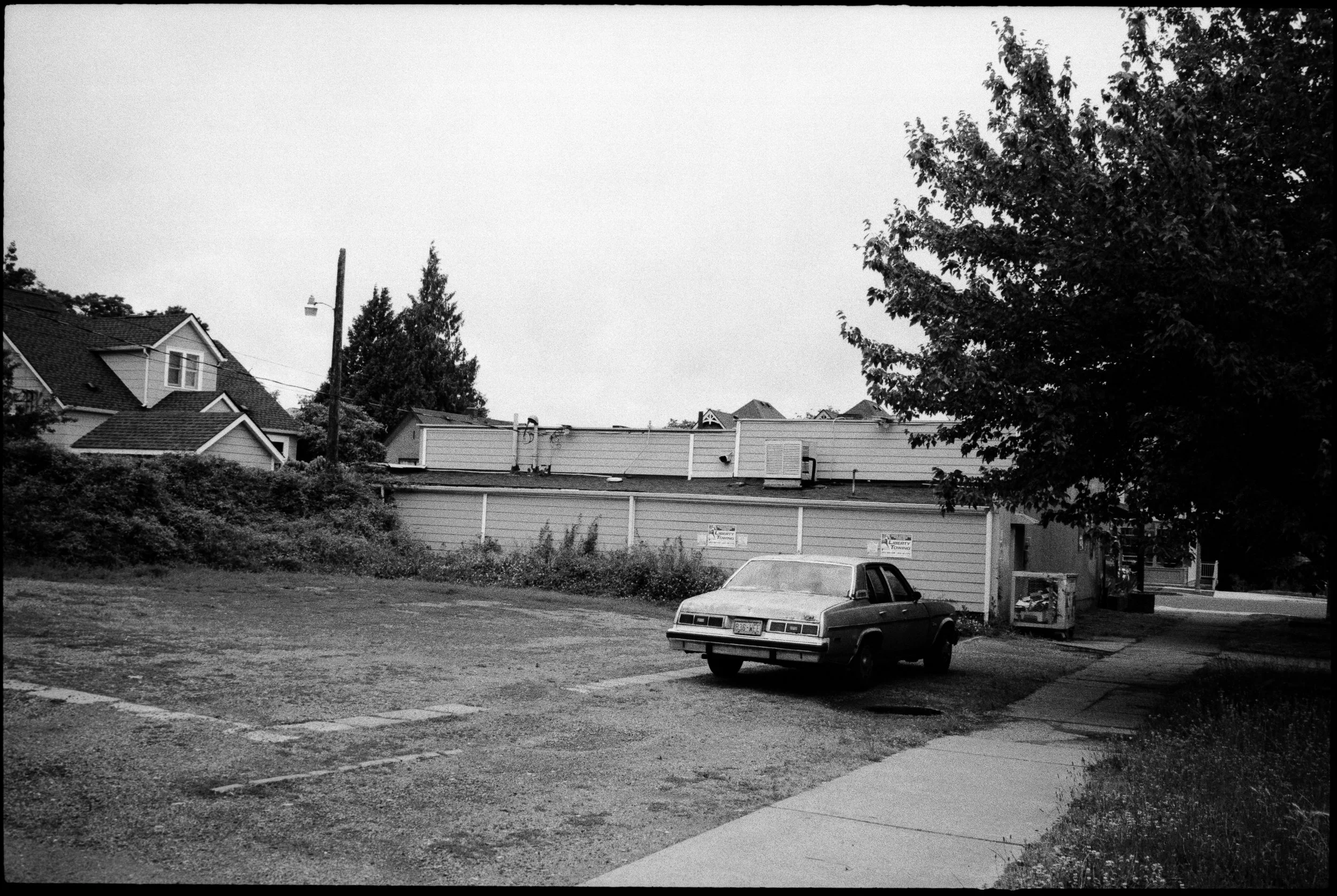 chris-daniels-creative-consulting-direction-strategy-nashville-art-potfolio-work-candid -film-photography-00076.jpg