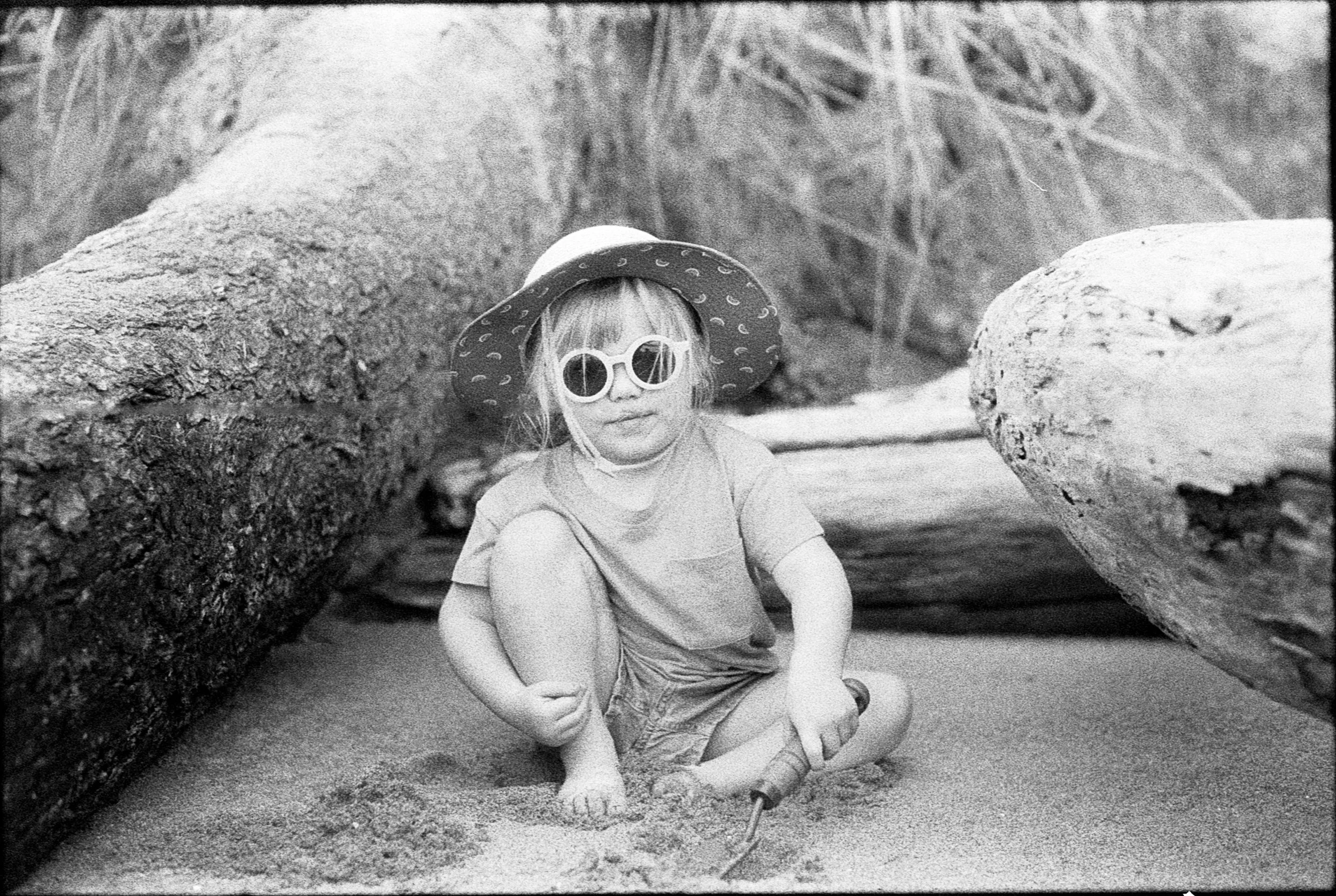 chris-daniels-creative-consulting-direction-strategy-nashville-art-potfolio-work-candid -film-photography-00069.jpg