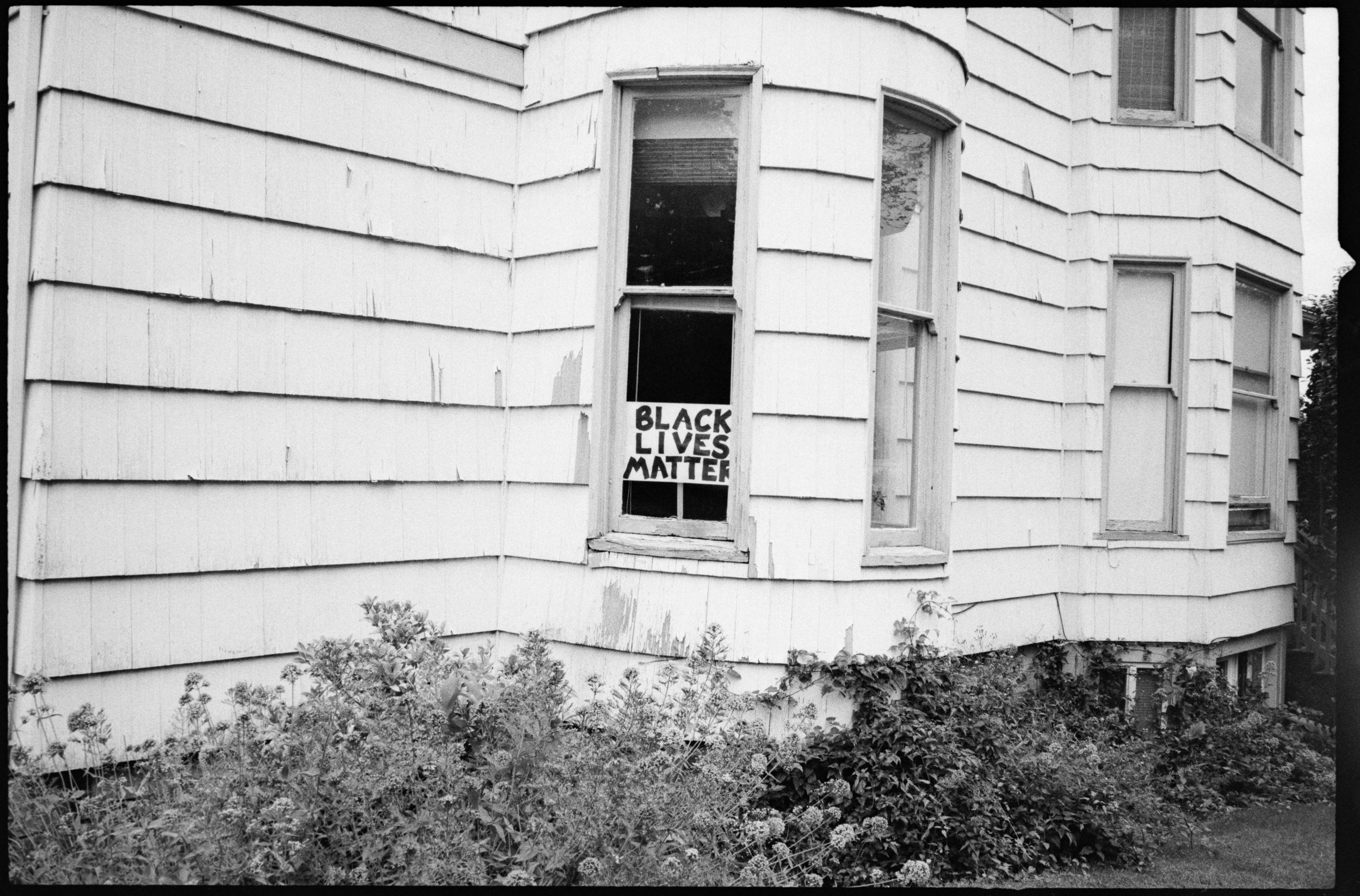 chris-daniels-creative-consulting-direction-strategy-nashville-art-potfolio-work-candid -film-photography-00077.jpg