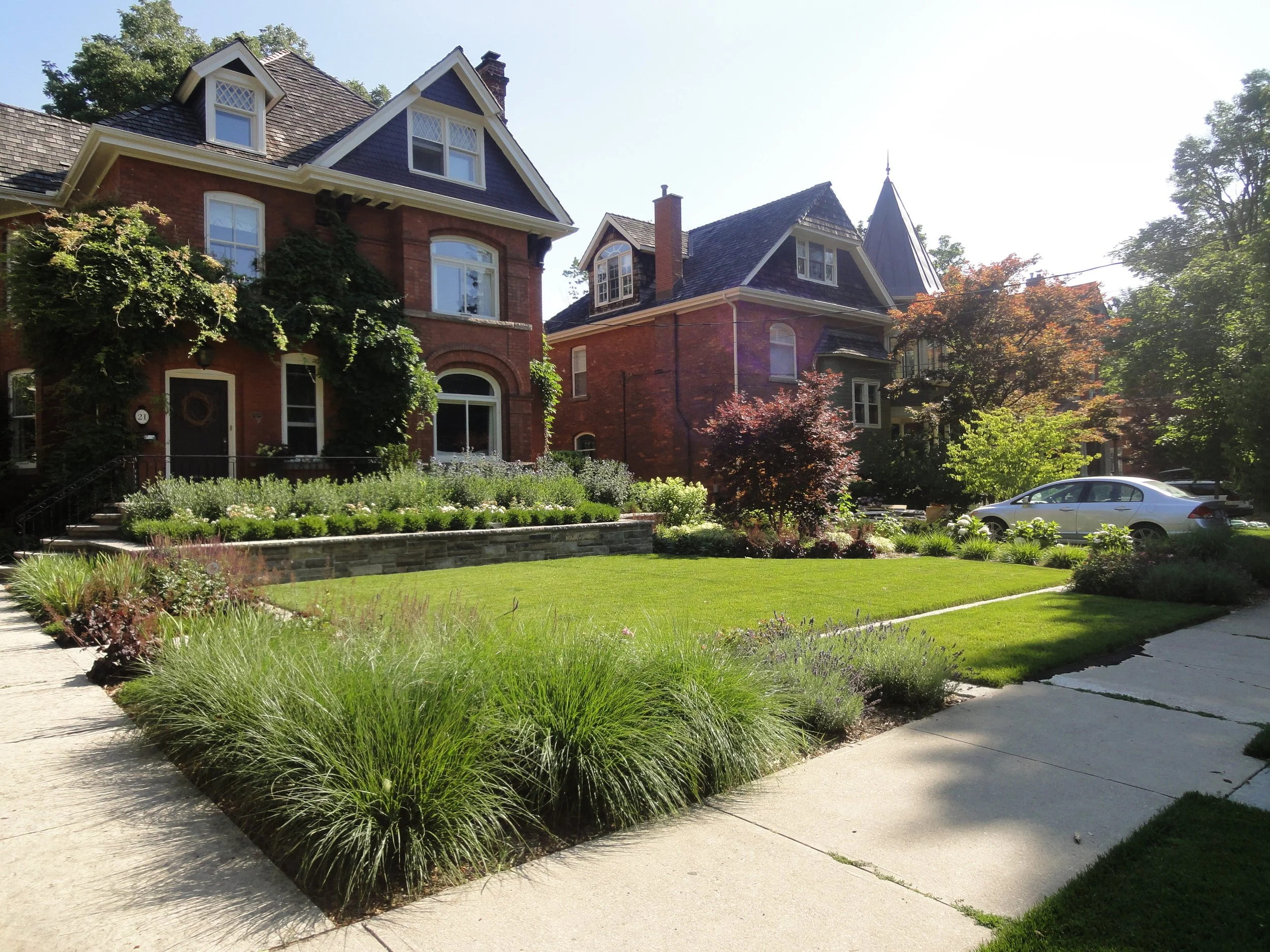 dundasgarden12.JPG