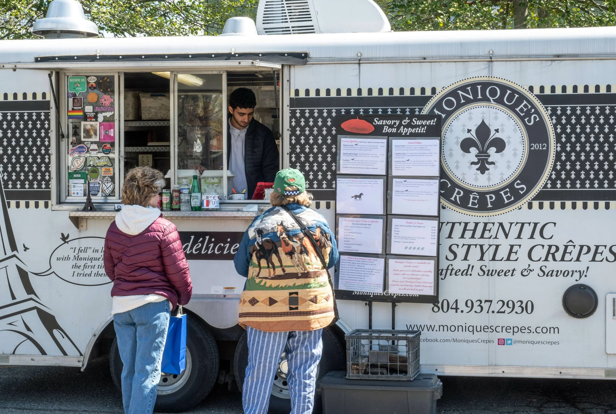 Moniques Crepes.jpeg