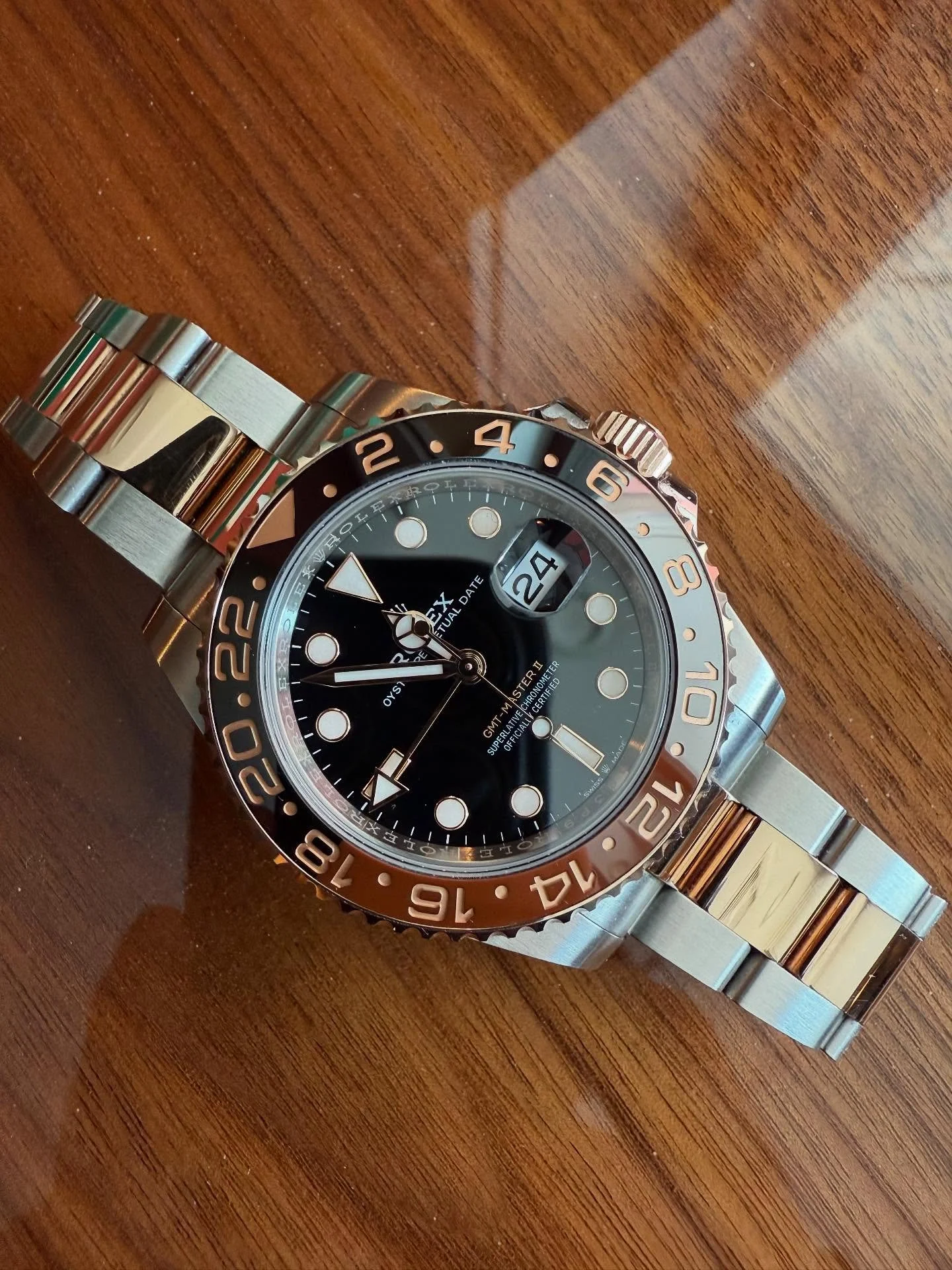 Rootbeer $18,750
Ref: 126711chnr
Year: 2022
Includes: complete full set with wt
Price: $18,750
Condition: good used condition 

Dm to purchase