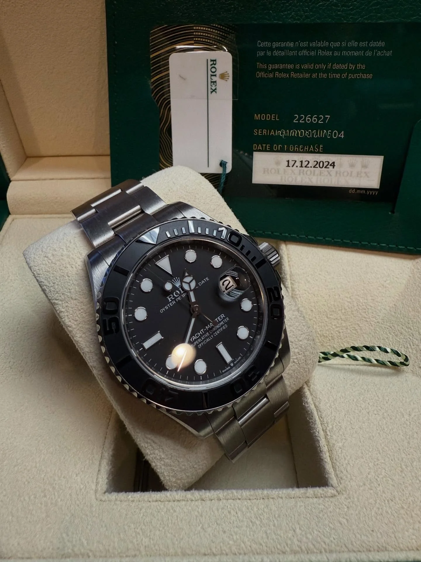 Rolex Yachtmaster Titanium
Ref: 226627
Price:💰25,250 shipped
Includes: Complete with WT
Condition: Great unpolished condition clean crystal and bezel 

DM to purchase