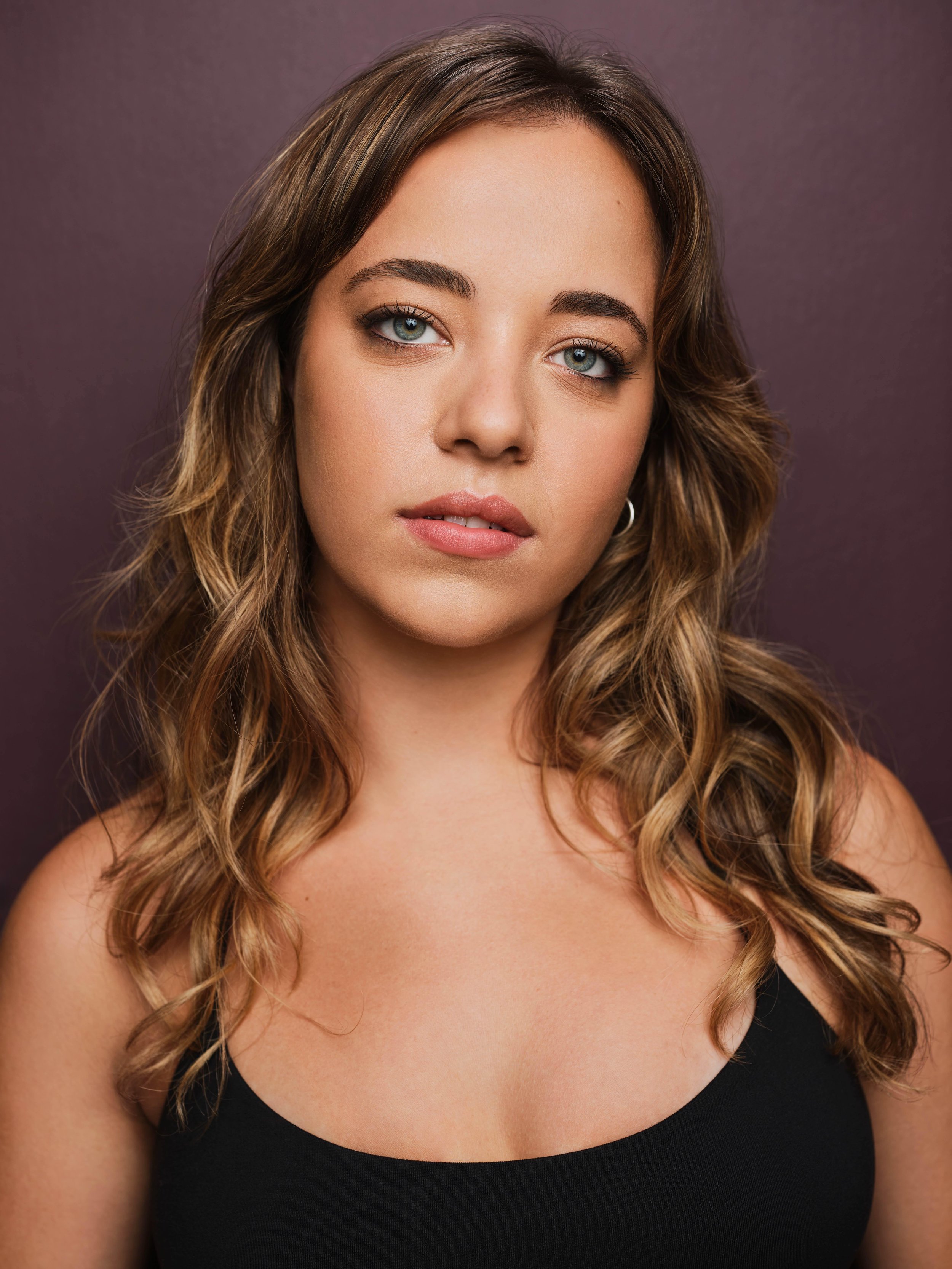 Headshot smaller.jpg
