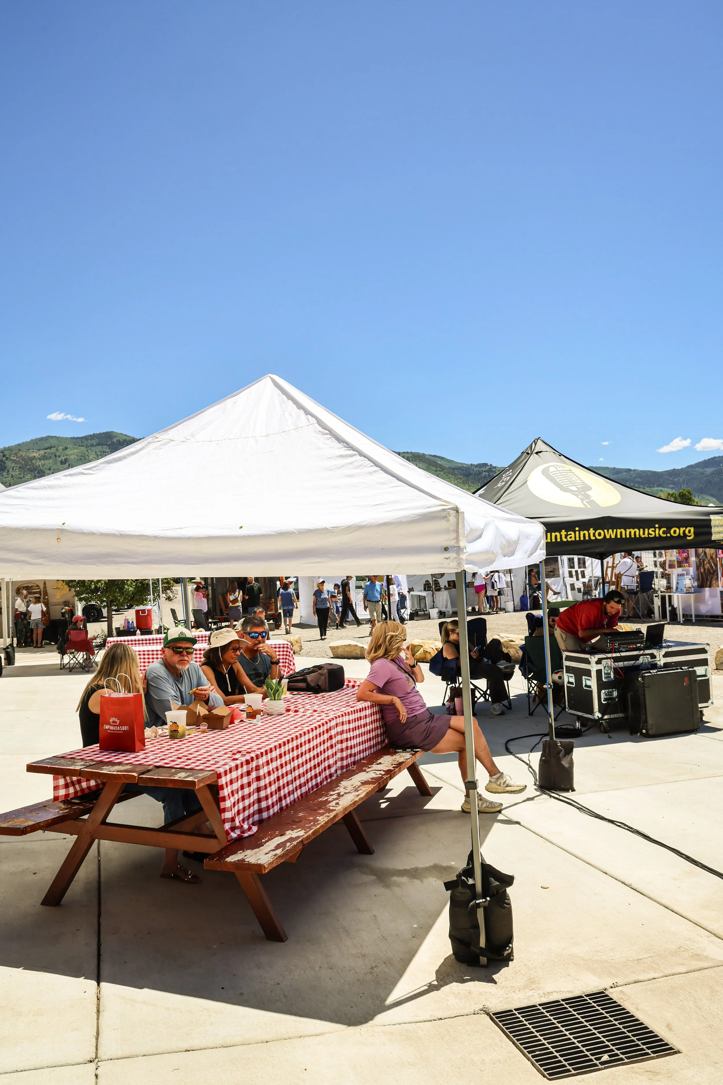 BBellet_SummitArtsMarket-117.jpg
