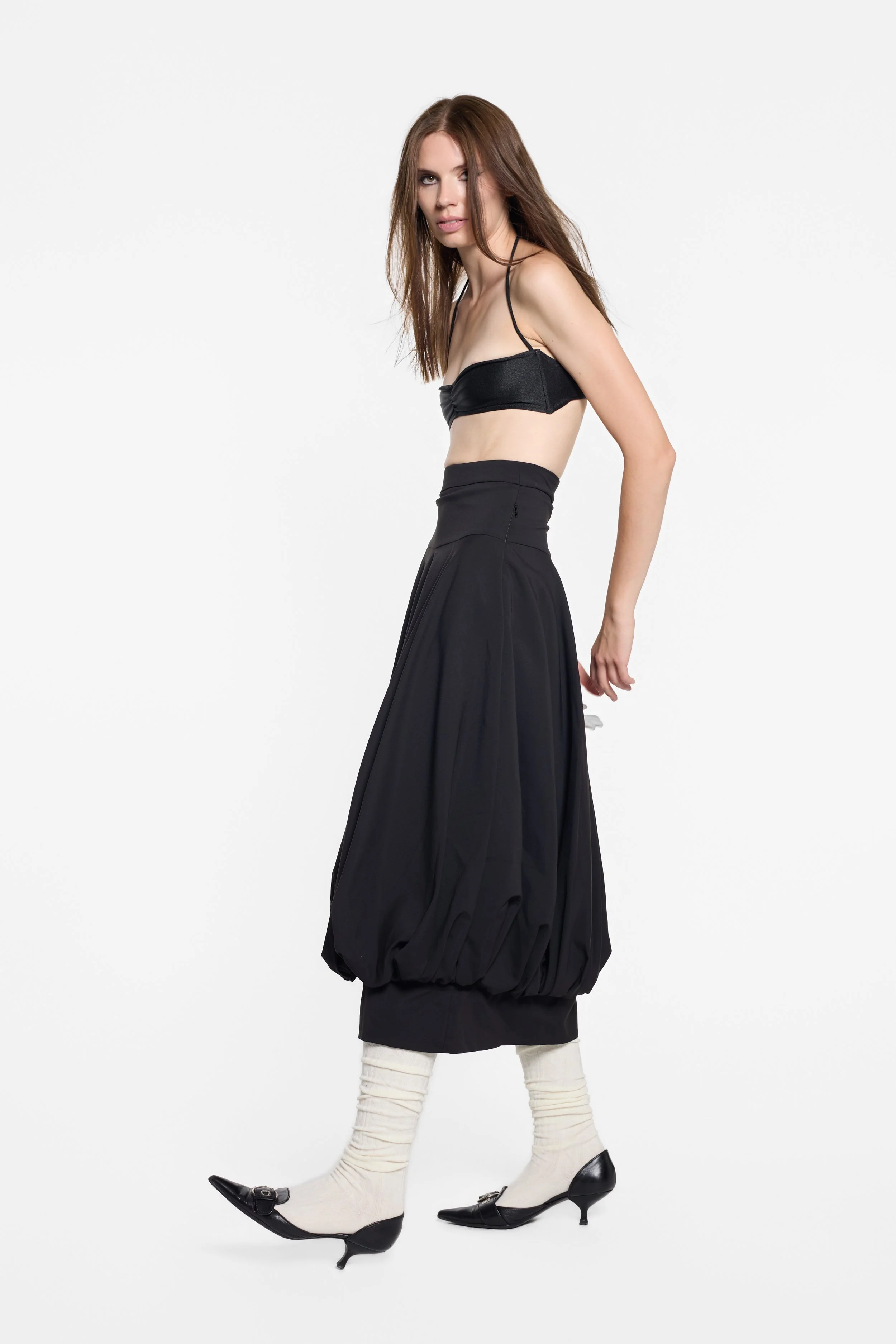 UN3D voluminous black skirt styled on model