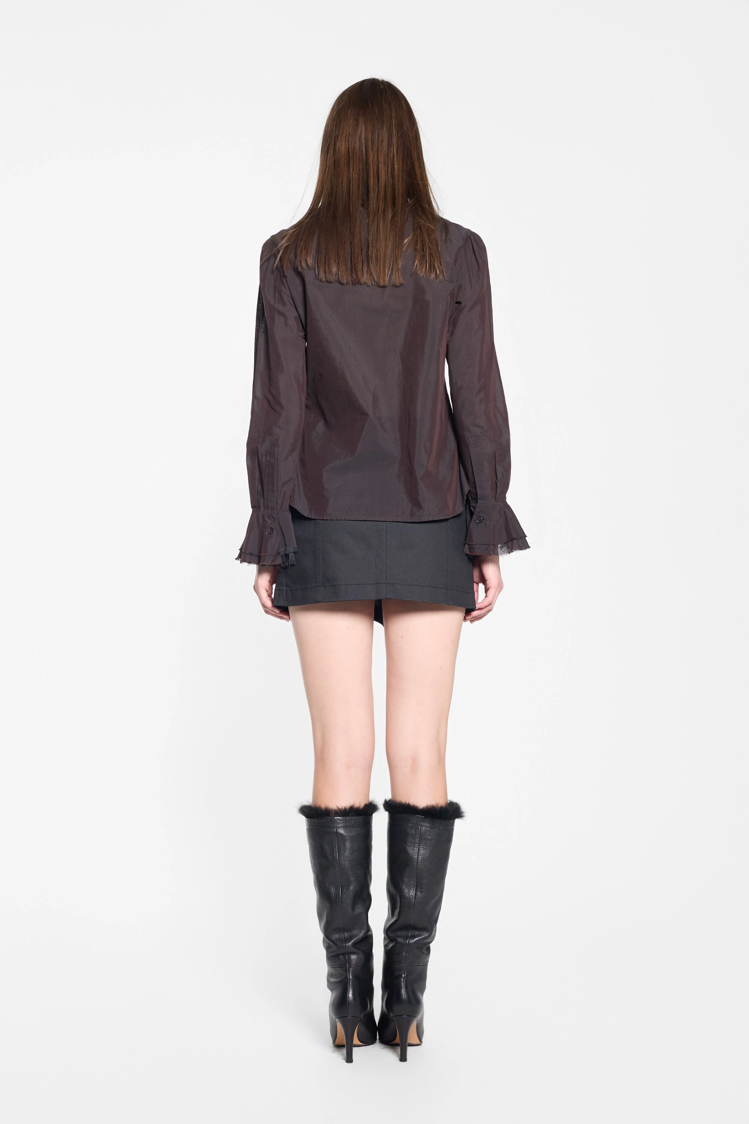Back view of Y’s brown fitted shirt