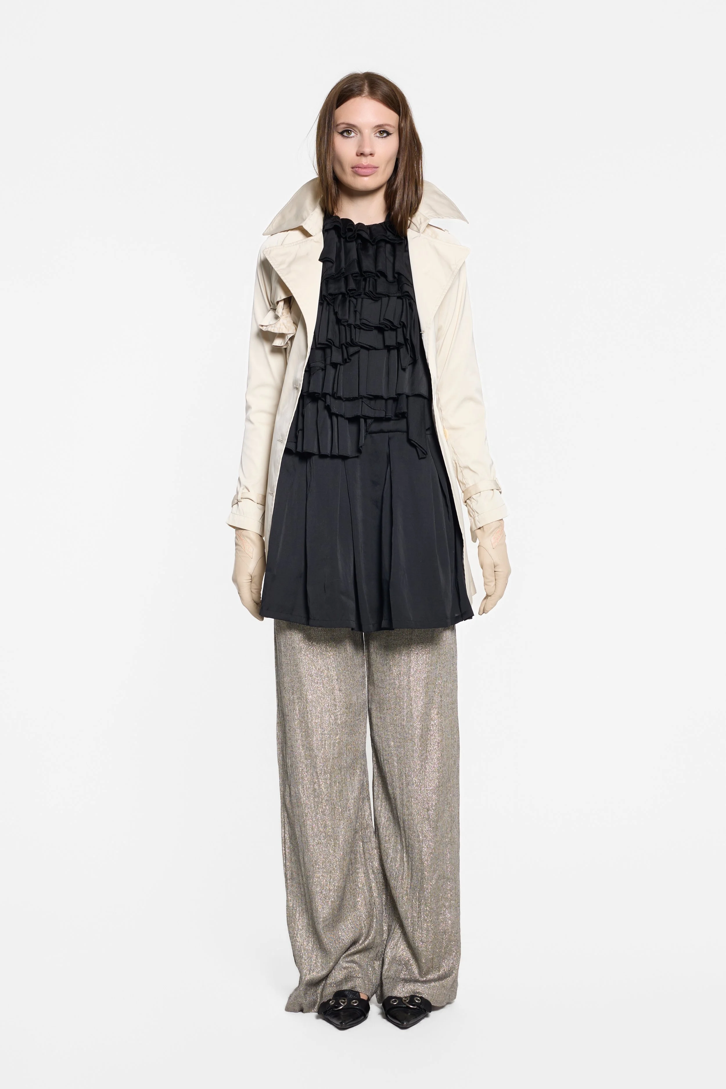 Chelseagarb oversized collar trench styled on model