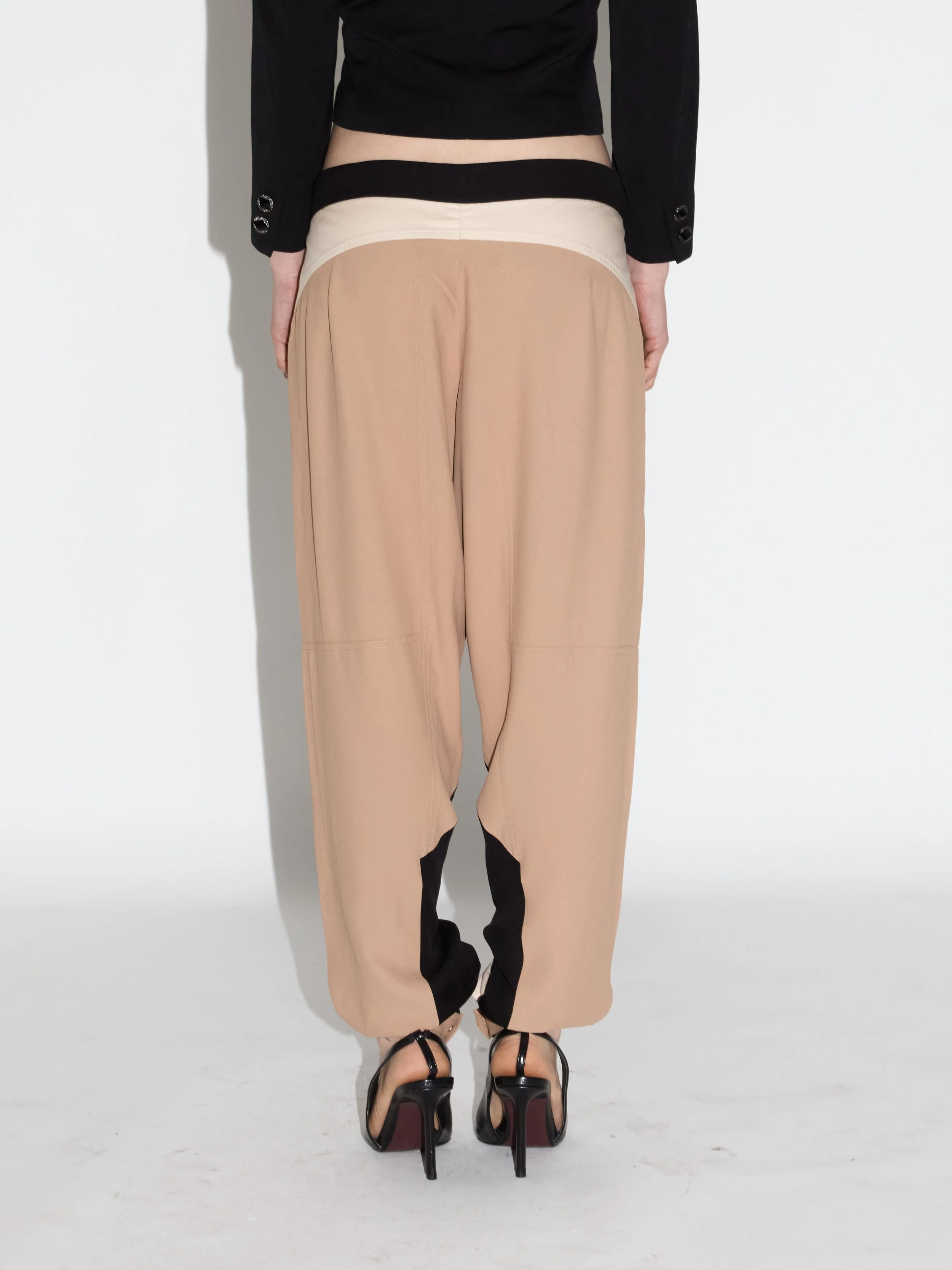 Thumbnail d91ae5c6-3d20-4390-b8c5-55bbea92054e