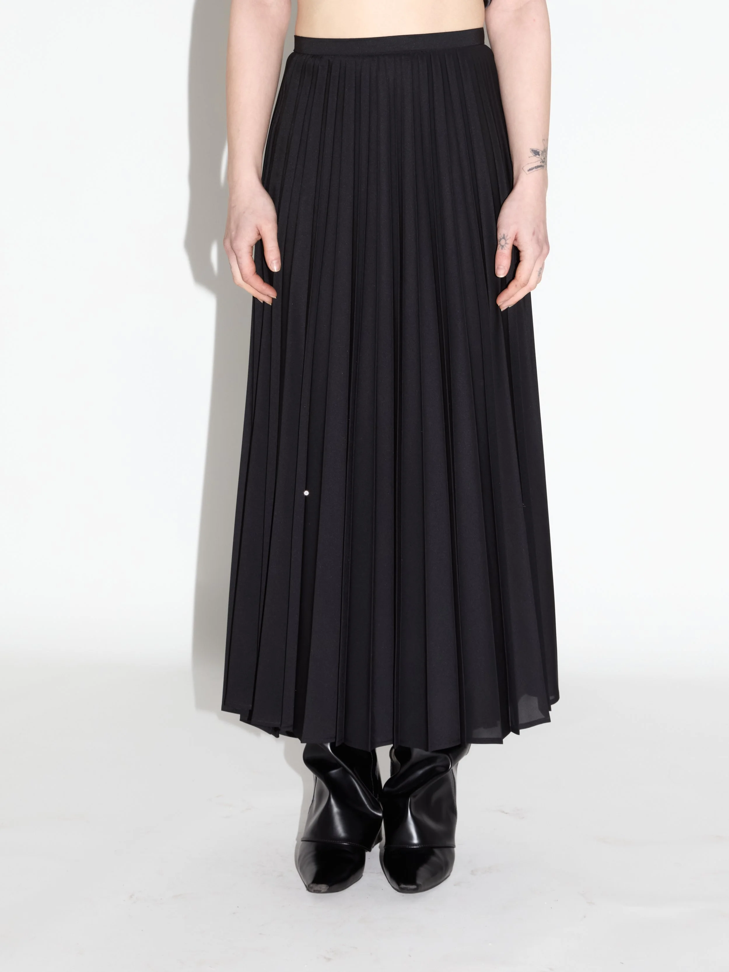 Thumbnail f469327d-c4e5-4f78-98ce-e16ad7b36db1