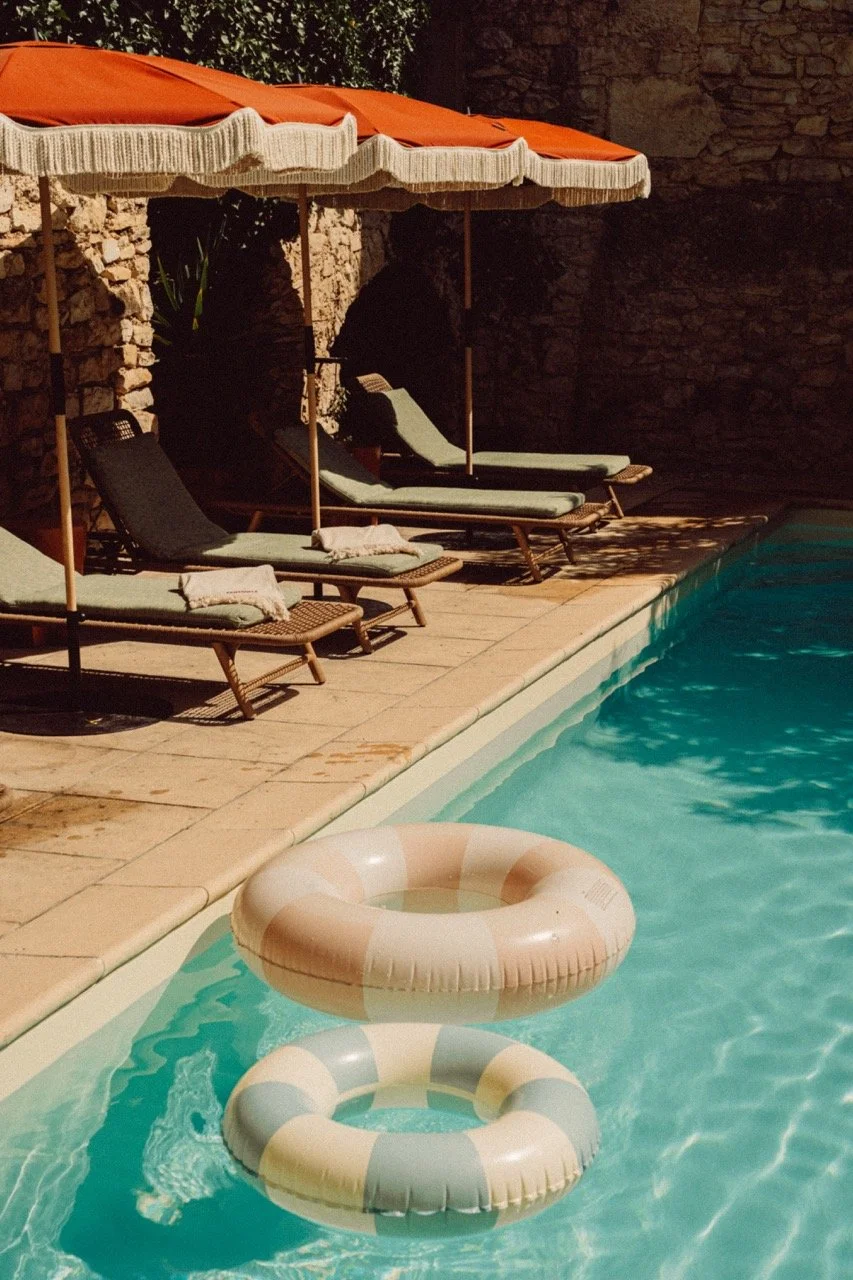 Pantoufles Hotels Marsanne.jpeg