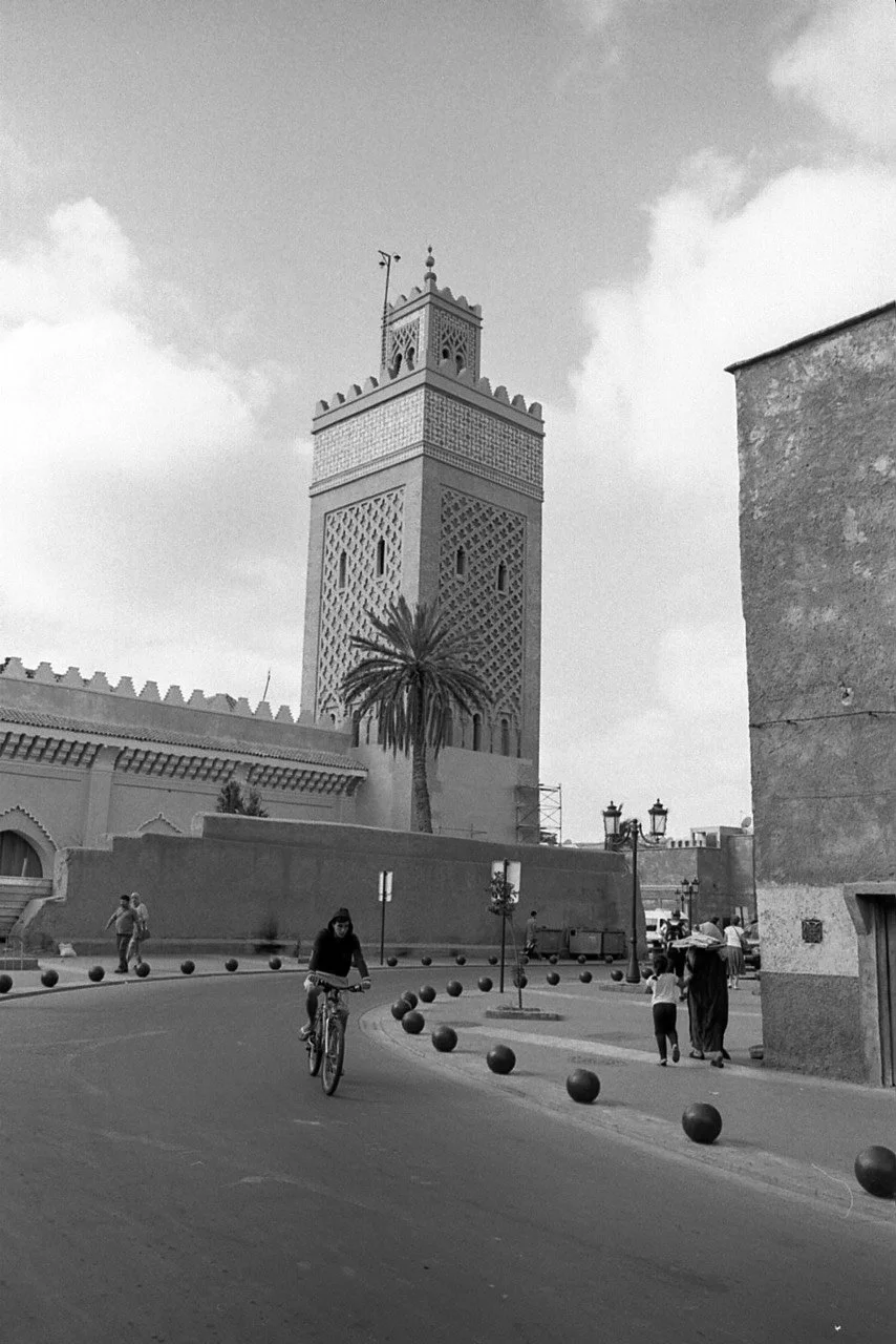 OM1 28-933 Large.jpg