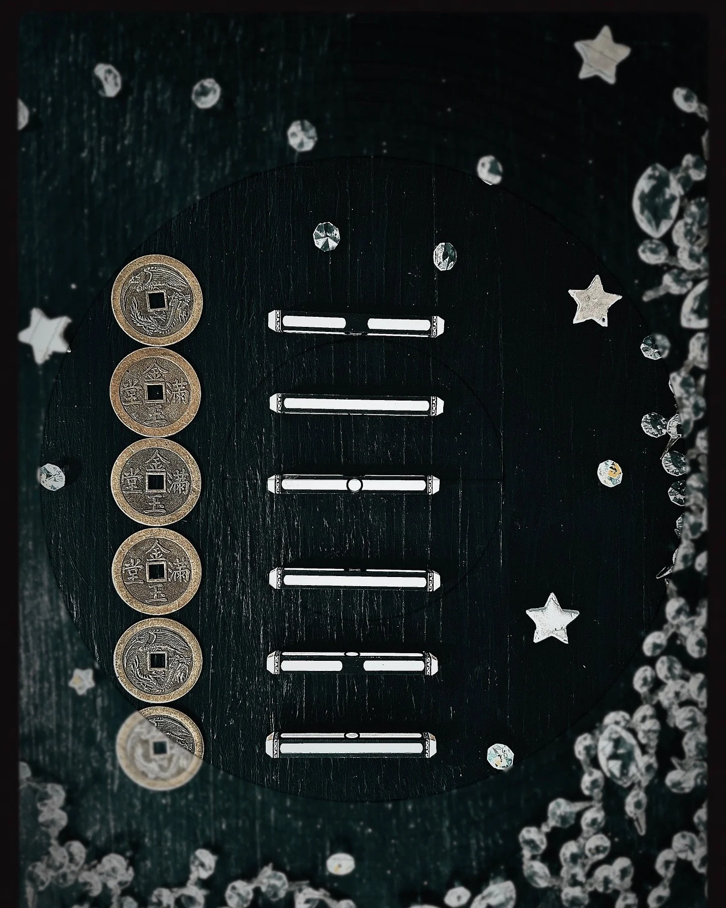 FALL EQUINOX I CHING READING

31 XIAN &bull; MUTUAL INFLUENCE

Above = Dui - Lake &bull;  Below = Gen - Mountain

Reciprocity &bull; Courtship &bull; Joining Together 

Inspiration leads to gradual, inevitable success thru joining with a partner or g