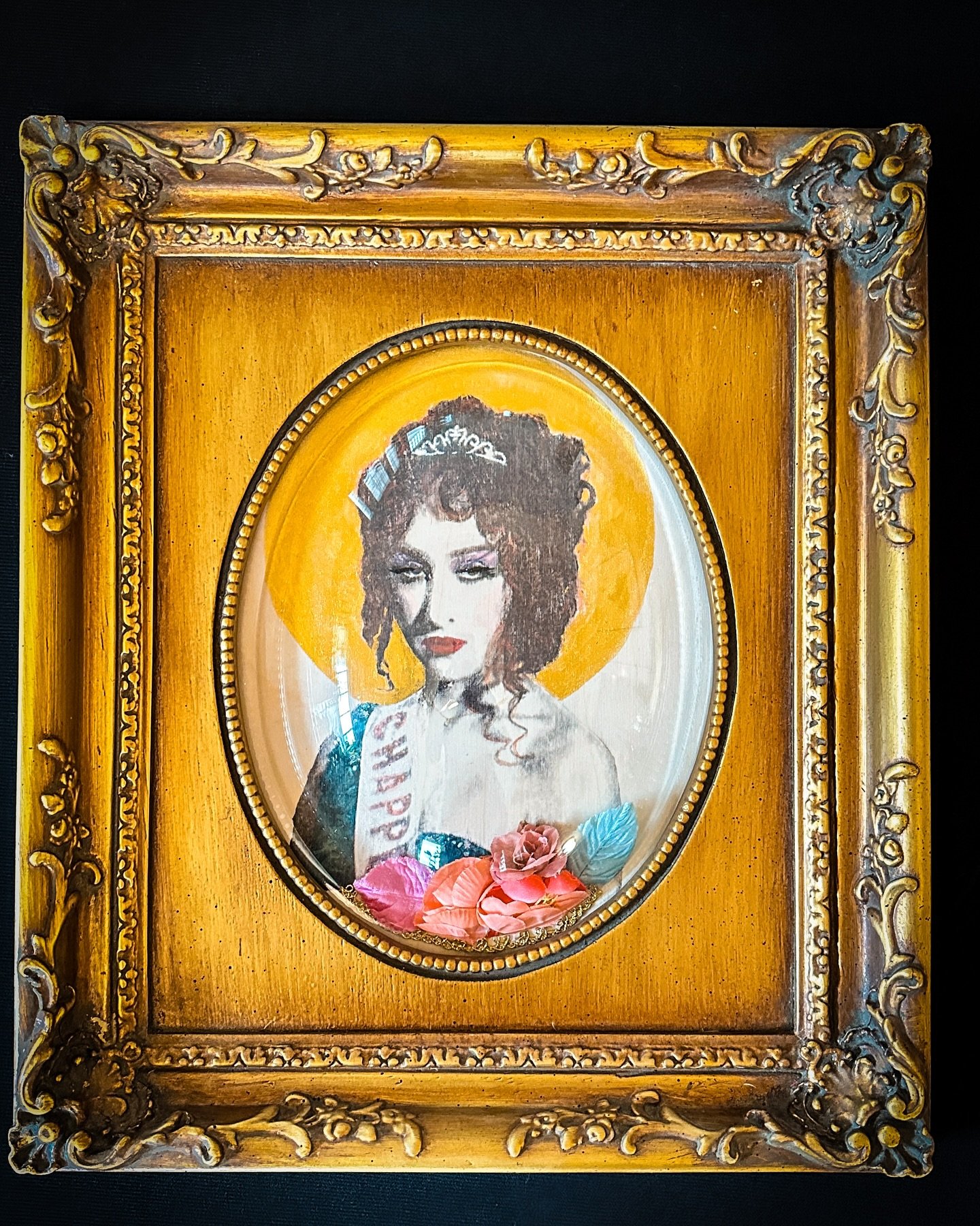 TOTAL ICONS: NEW MIXED MEDIA WORKS FROM @RACHAELRICE 🔸 on the walls and on sale at @harderdaycoffeeco on SW Macadam in #PDX!

🔸 Mothers, Madonnas and Goddesses: image transfers on reclaimed wood with watercolor that manage to be both reverent and i