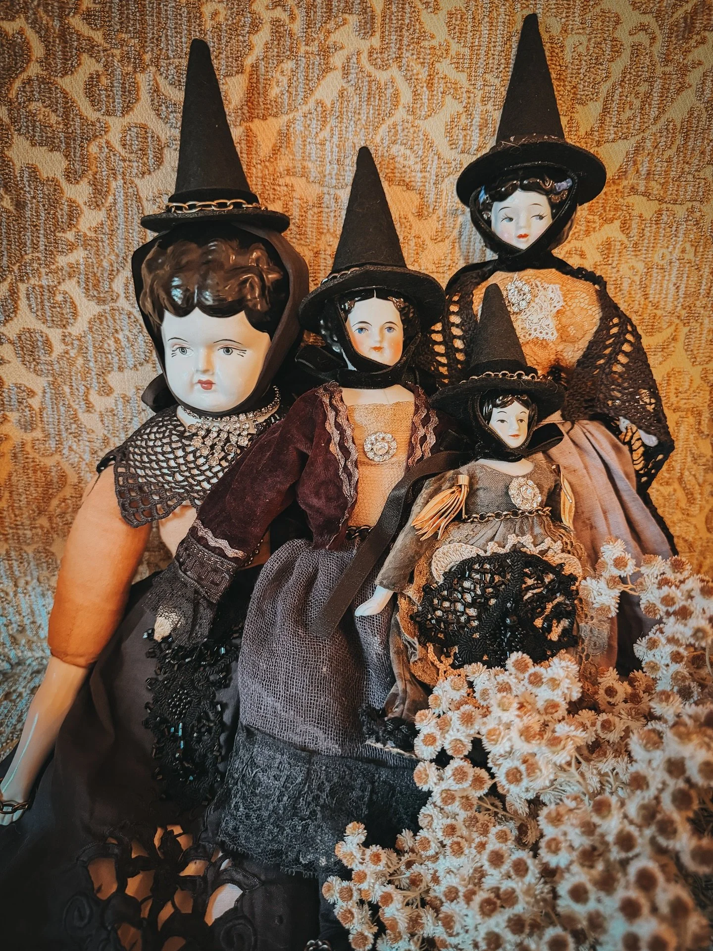 COUTURE WITCH DOLLS 🧙🏻&zwj;♀️🧙🧙🏽&zwj;♀️🧙🏼&zwj;♀️

These dolls are all vintage, ranging in age from the late 1800&rsquo;s to the 1970&rsquo;s and all feature porcelain heads in the German &ldquo;low-brow&rdquo; style, some also have porcelain a