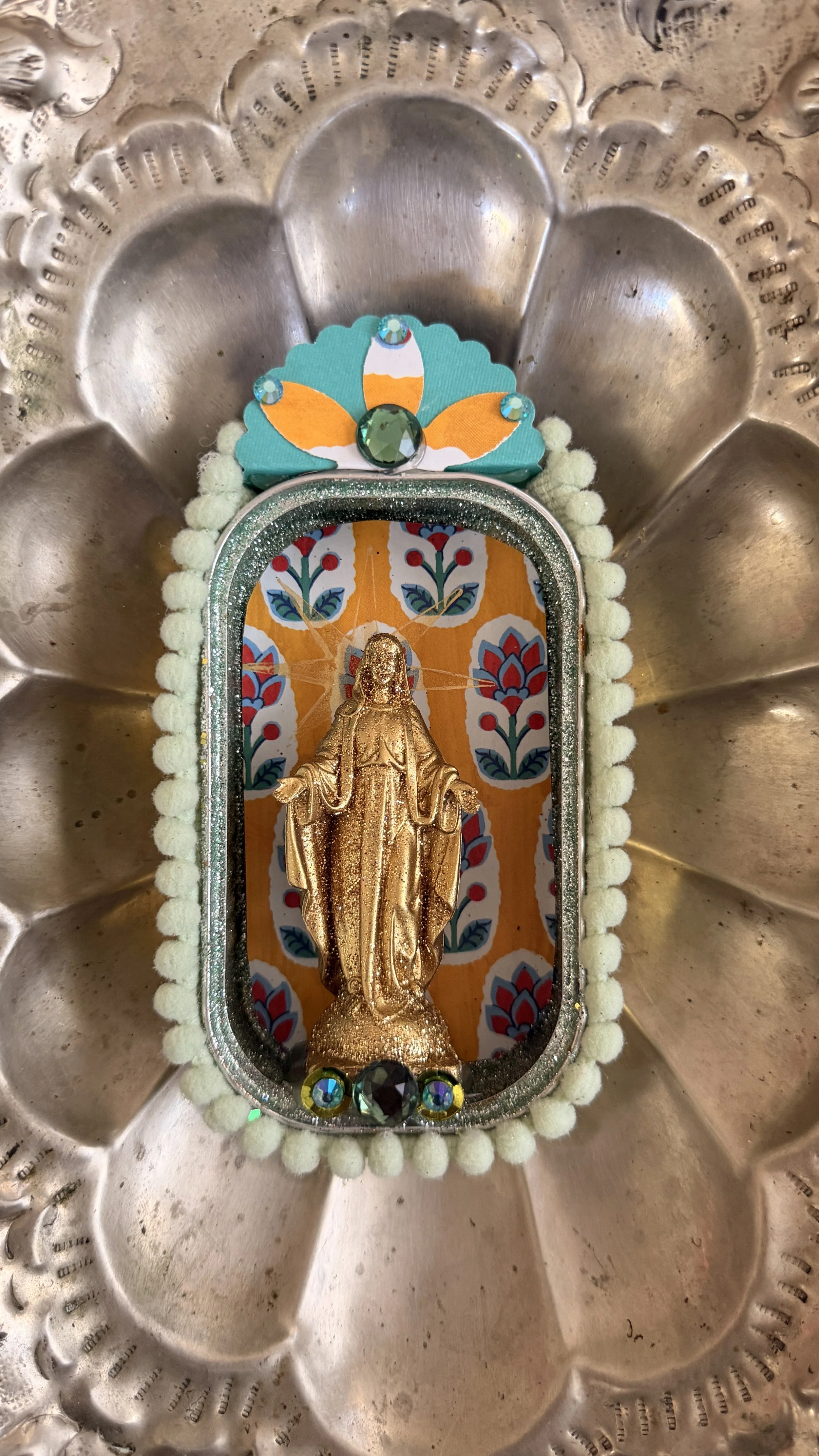 Mother Mary Sardine Can Altar - Mint No. 17