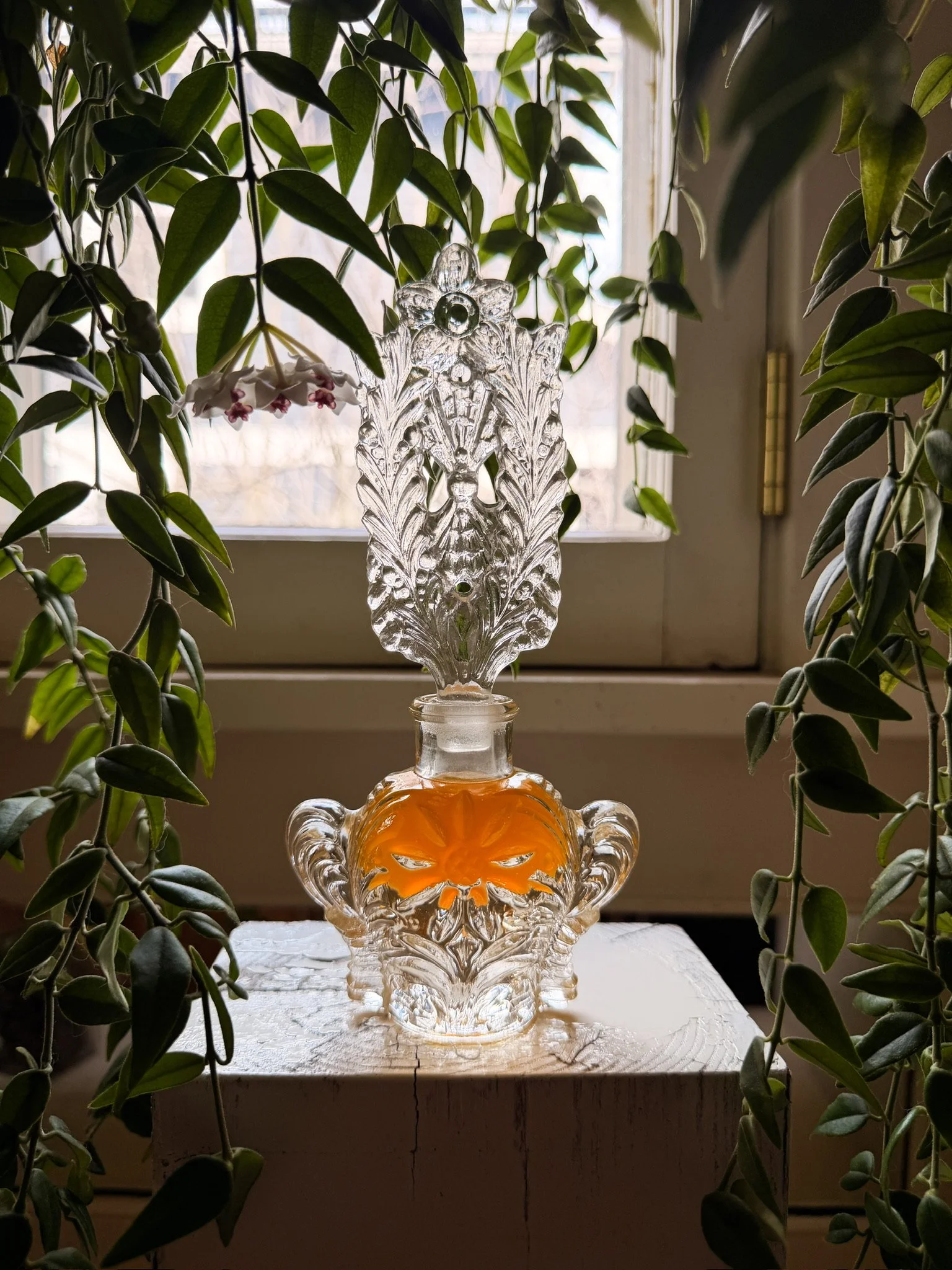 MINAX Botanical Oil Art Object - Flower