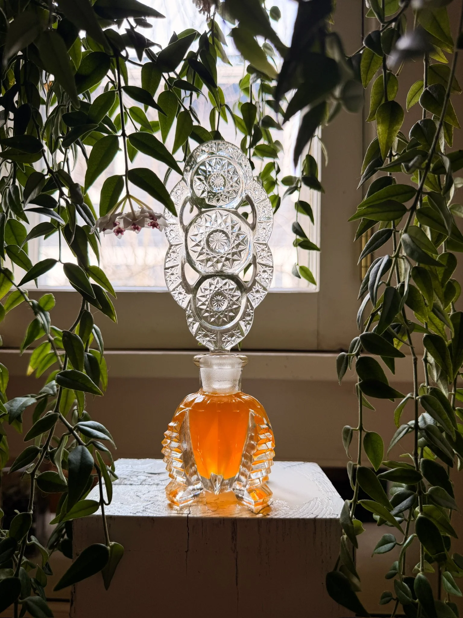 MINAX Botanical Oil Art Object - Triple Goddess