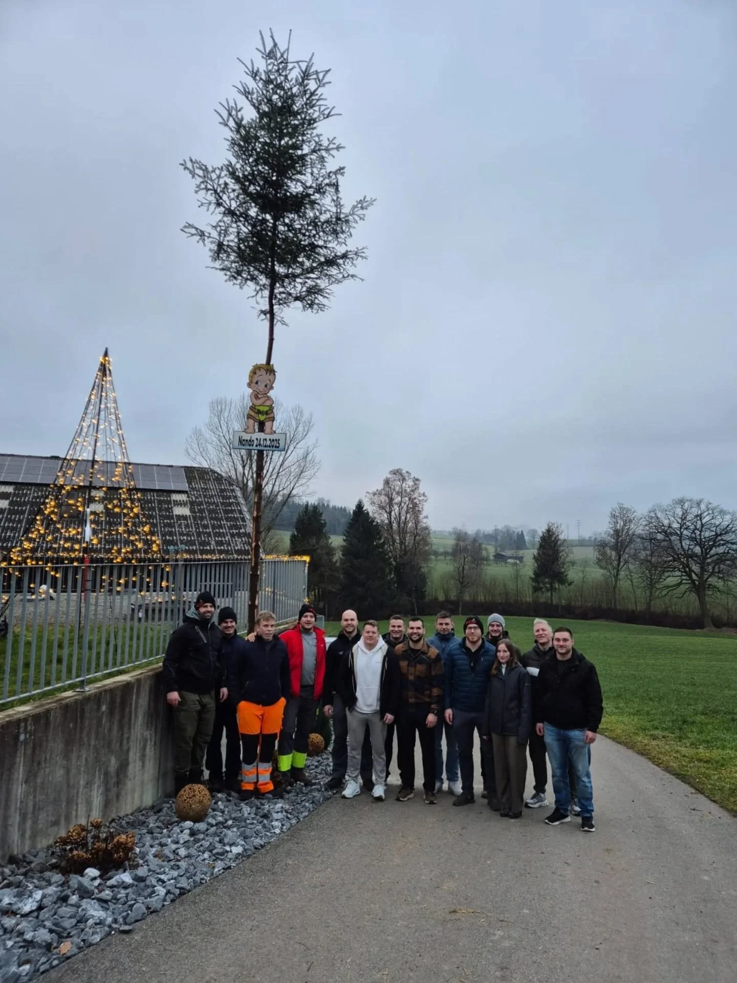Willkommen, Nando💙
Wir gratulieren unserem Aktivschwinger Damian und seiner Frau Livia von Herzen zur Geburt ihres Sohnes.