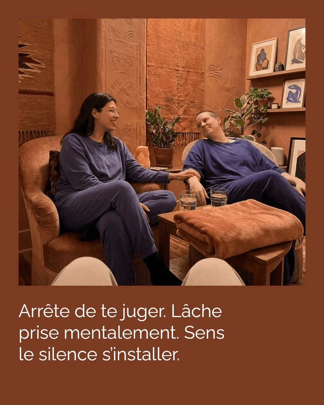 Le vrai repos ne se limite pas &agrave; cesser de faire. C'est aussi arr&ecirc;ter de te surveiller, de te juger, de te retenir. C'est l&agrave; que l'esprit se calme vraiment, que le corps se rel&acirc;che sans effort.
Tu ressens &ccedil;a, toi ? Co