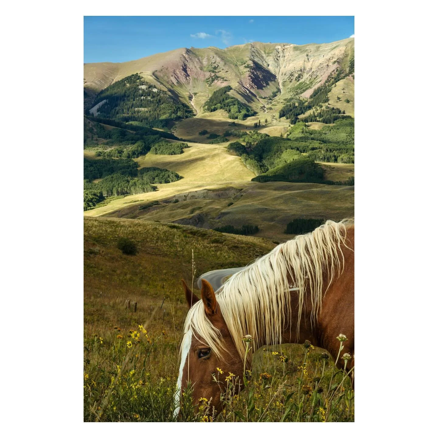 Traveling through the country back to the beautiful butte