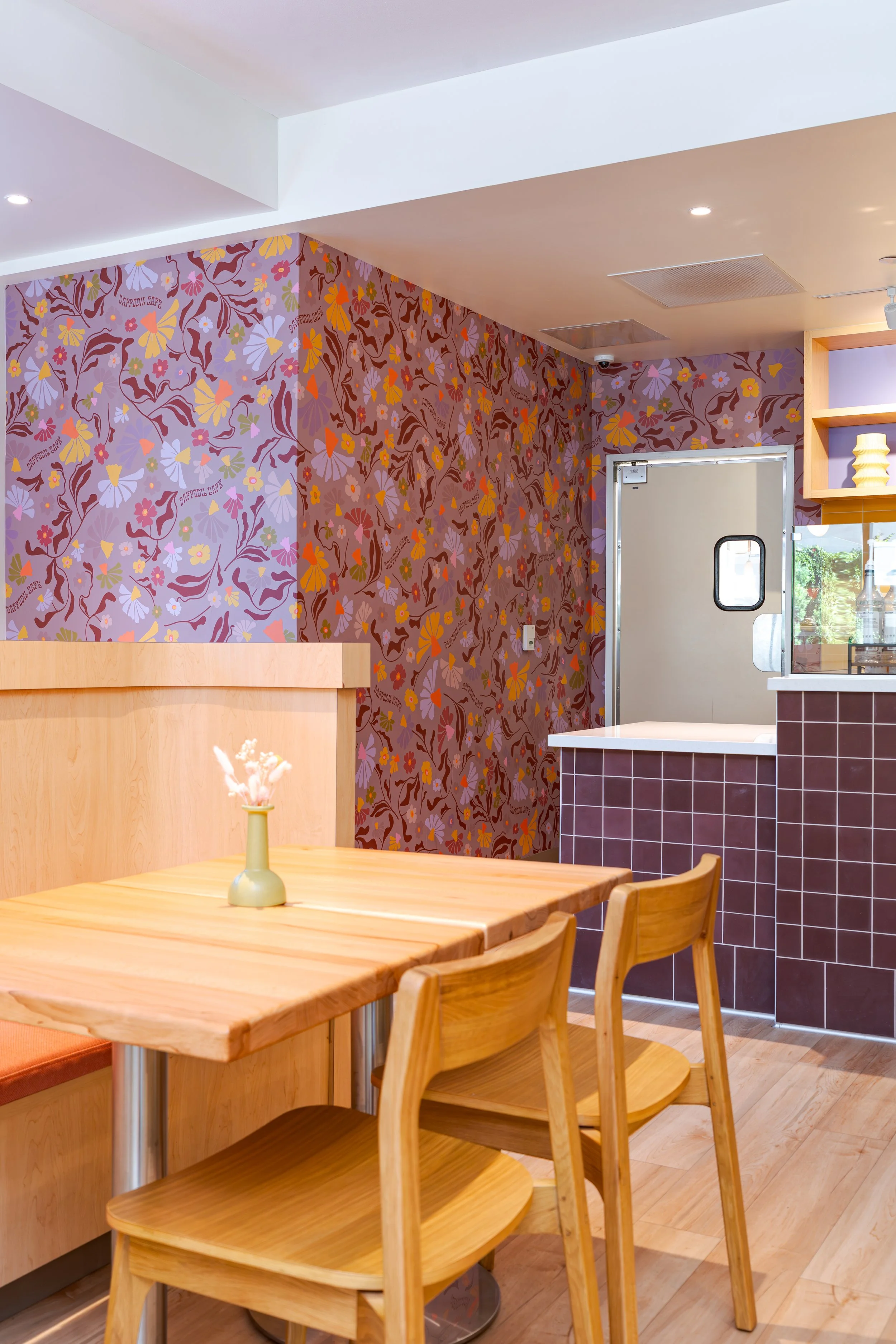 Exports-DaffodilCafe092025-201839.jpg