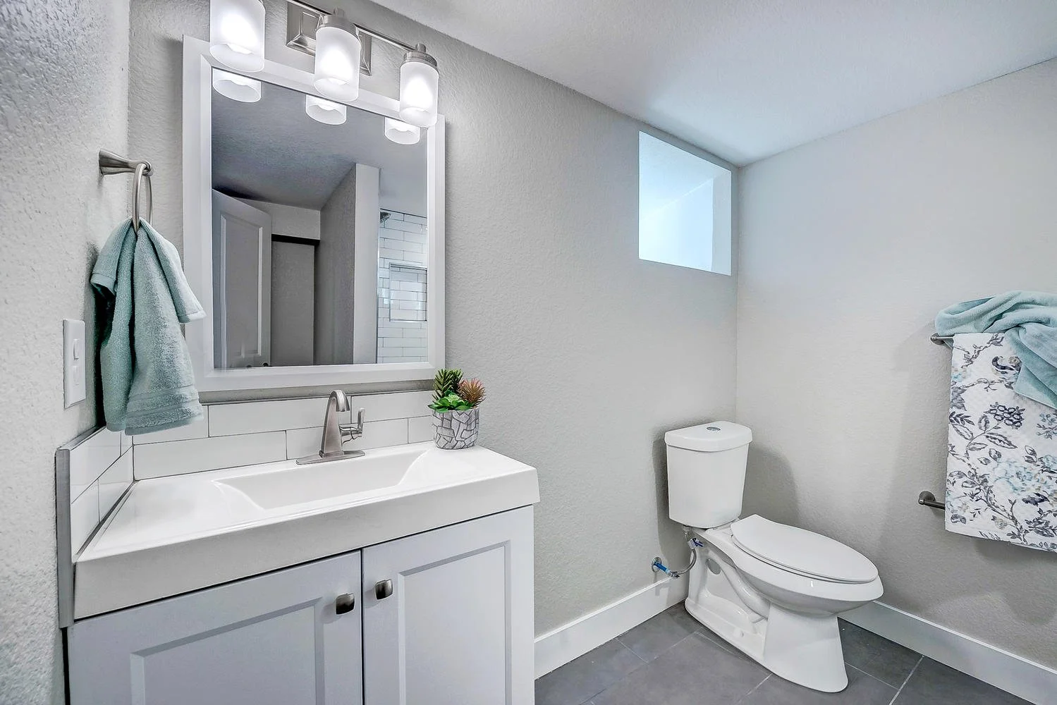 3526 N Gaylord St Denver CO-large-021-013-Basement Bath-1499x1000-72dpi.jpg