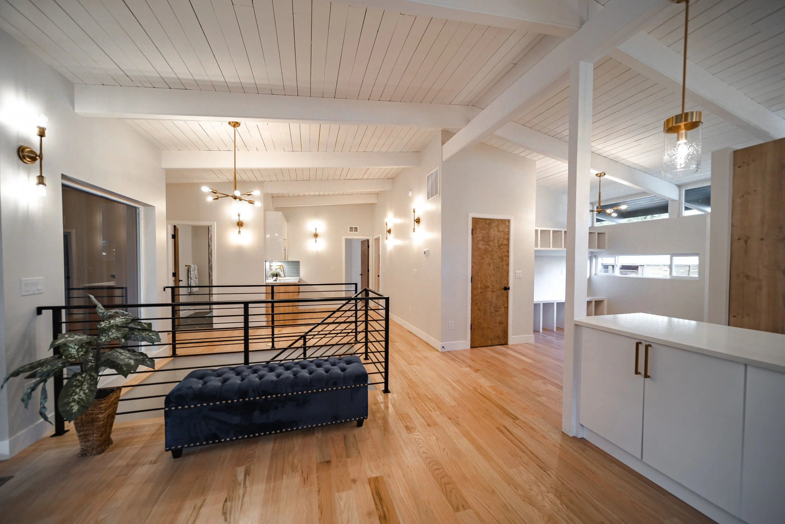 132A1500-HDR.jpg