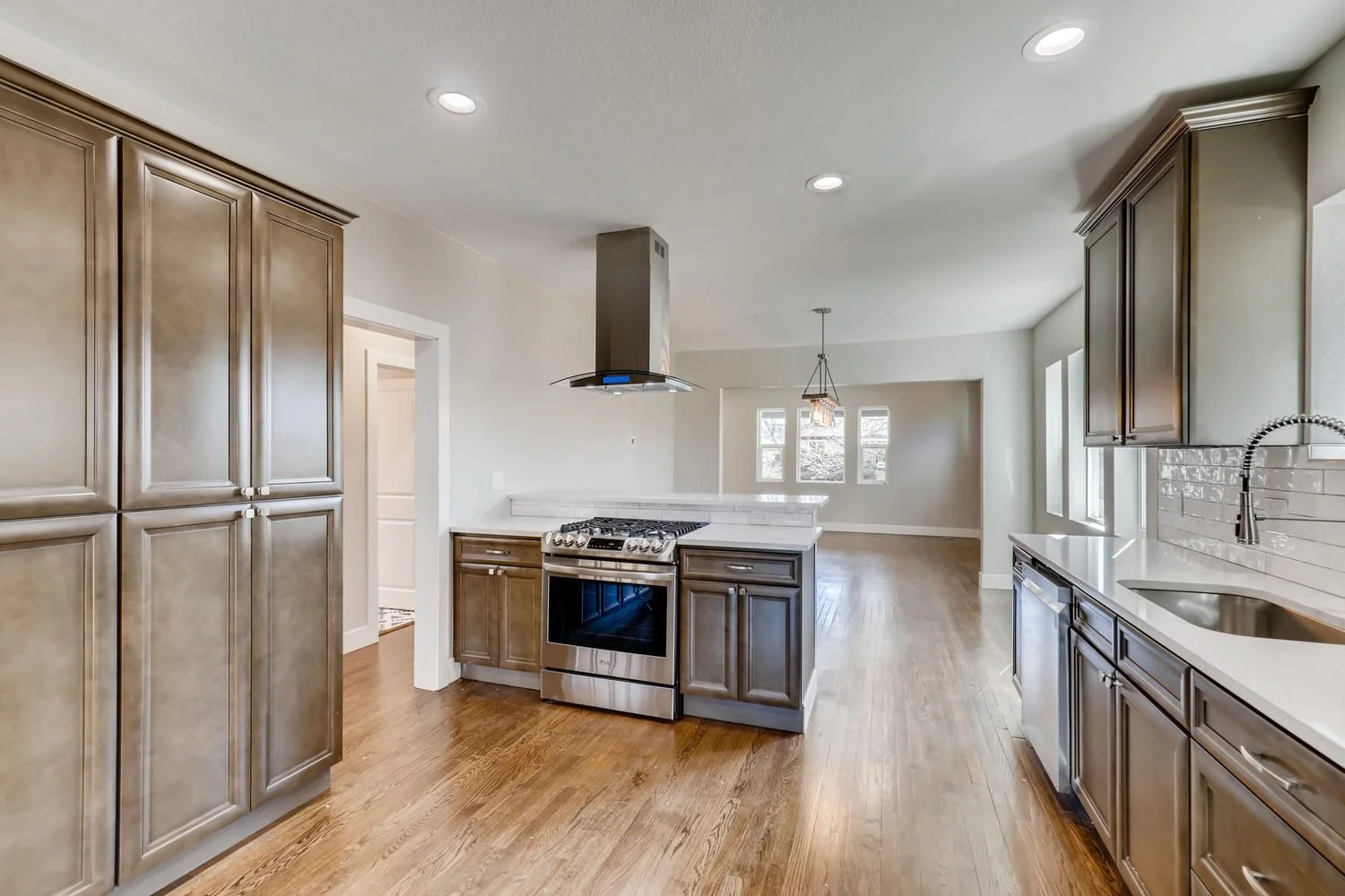 2821-ash-st-park-hill-denver-bungalow-restoration-03.jpg