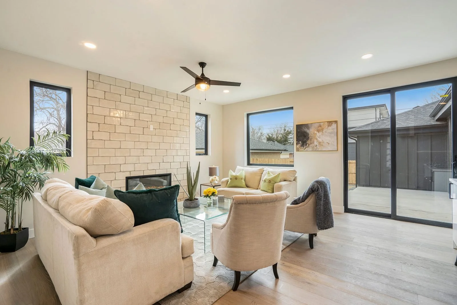 1165-locust-st-denver-new-spec-home-05.jpg