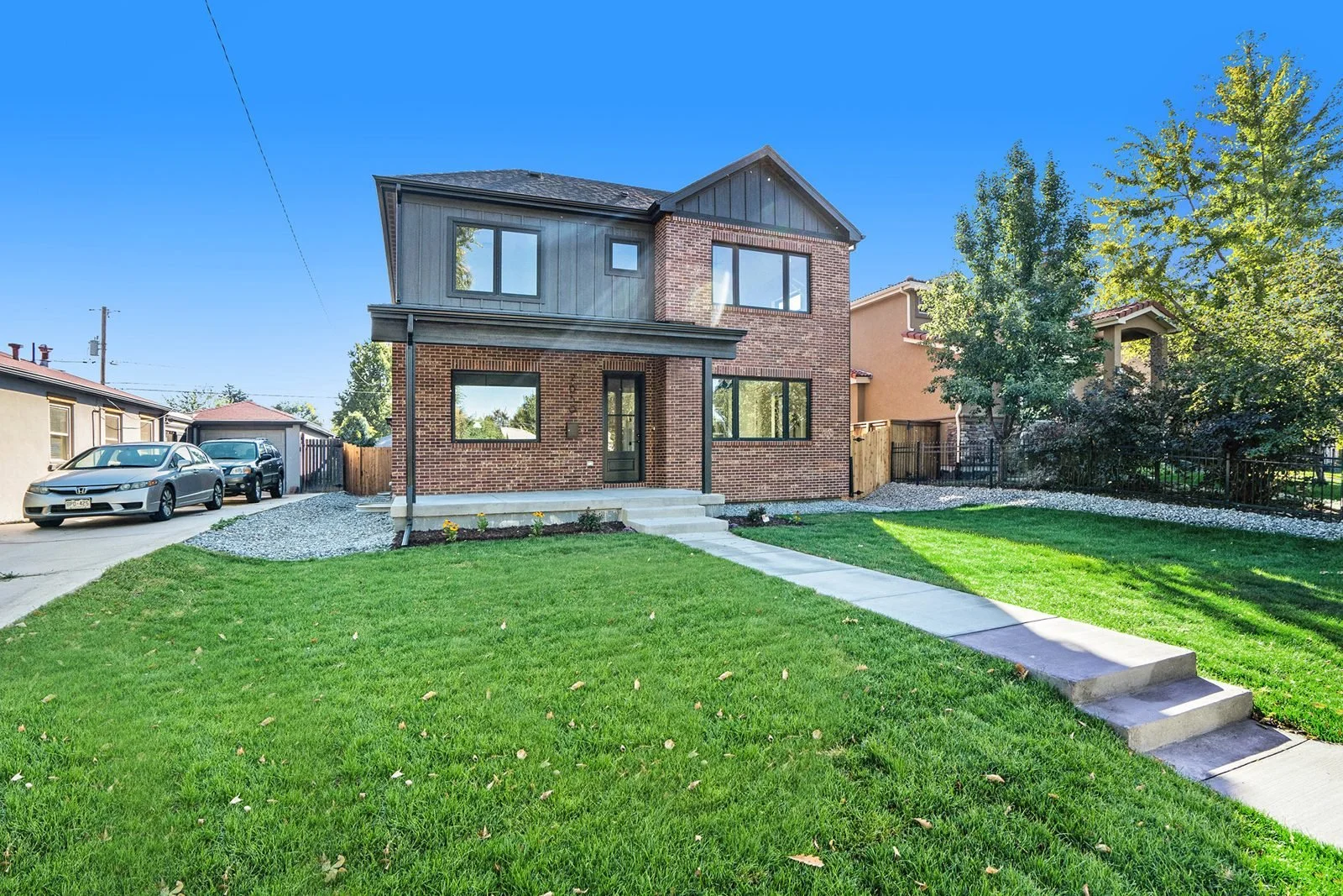 2650-jasmine-st-park-hill-denver-spec-home-01.jpg