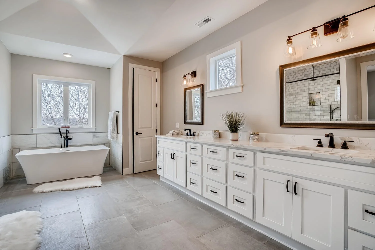 2660 Ash Street Denver Co-large-018-014-2nd Floor Master Bathroom-1500x1000-72dpi.jpg