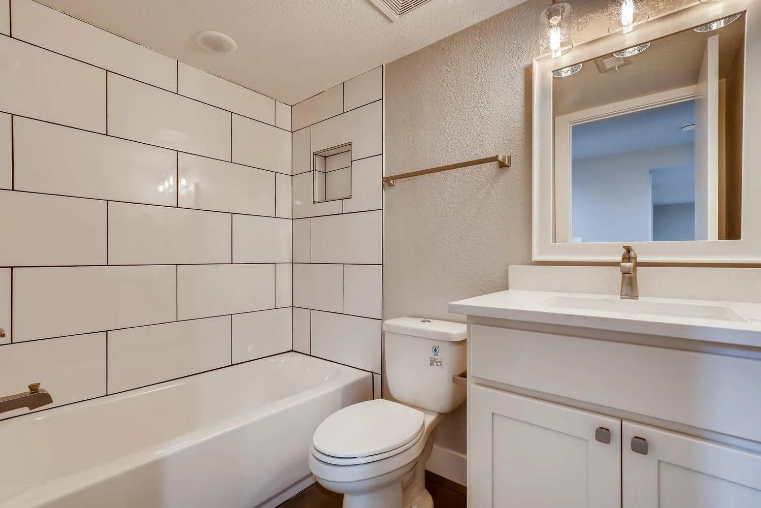 2821 Ash Street Denver CO-large-023-017-Lower Level Bathroom-1500x1000-72dpi.jpg