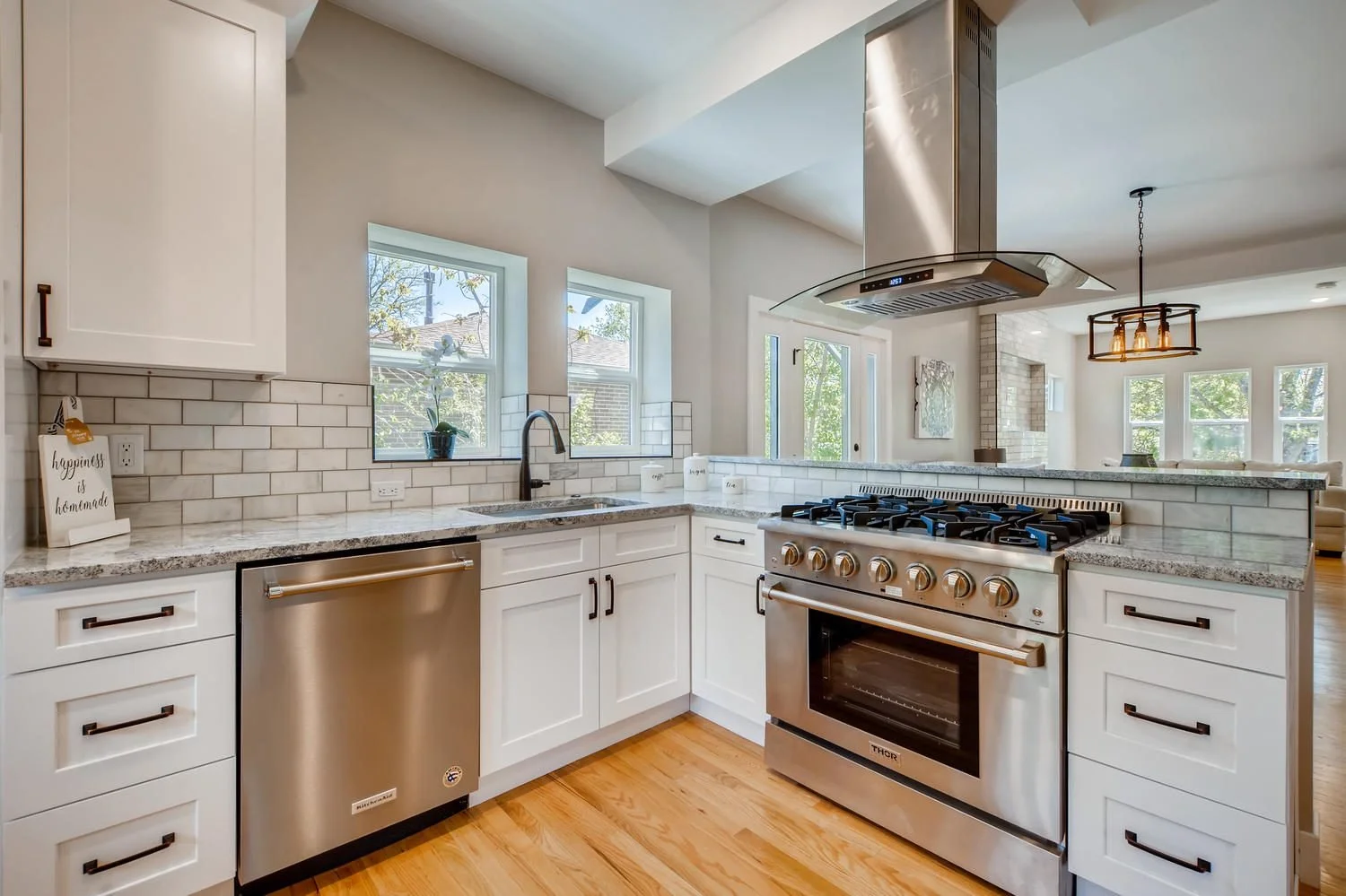 2000-s-ogden-st-denver-bungalow-renovation-09.jpg