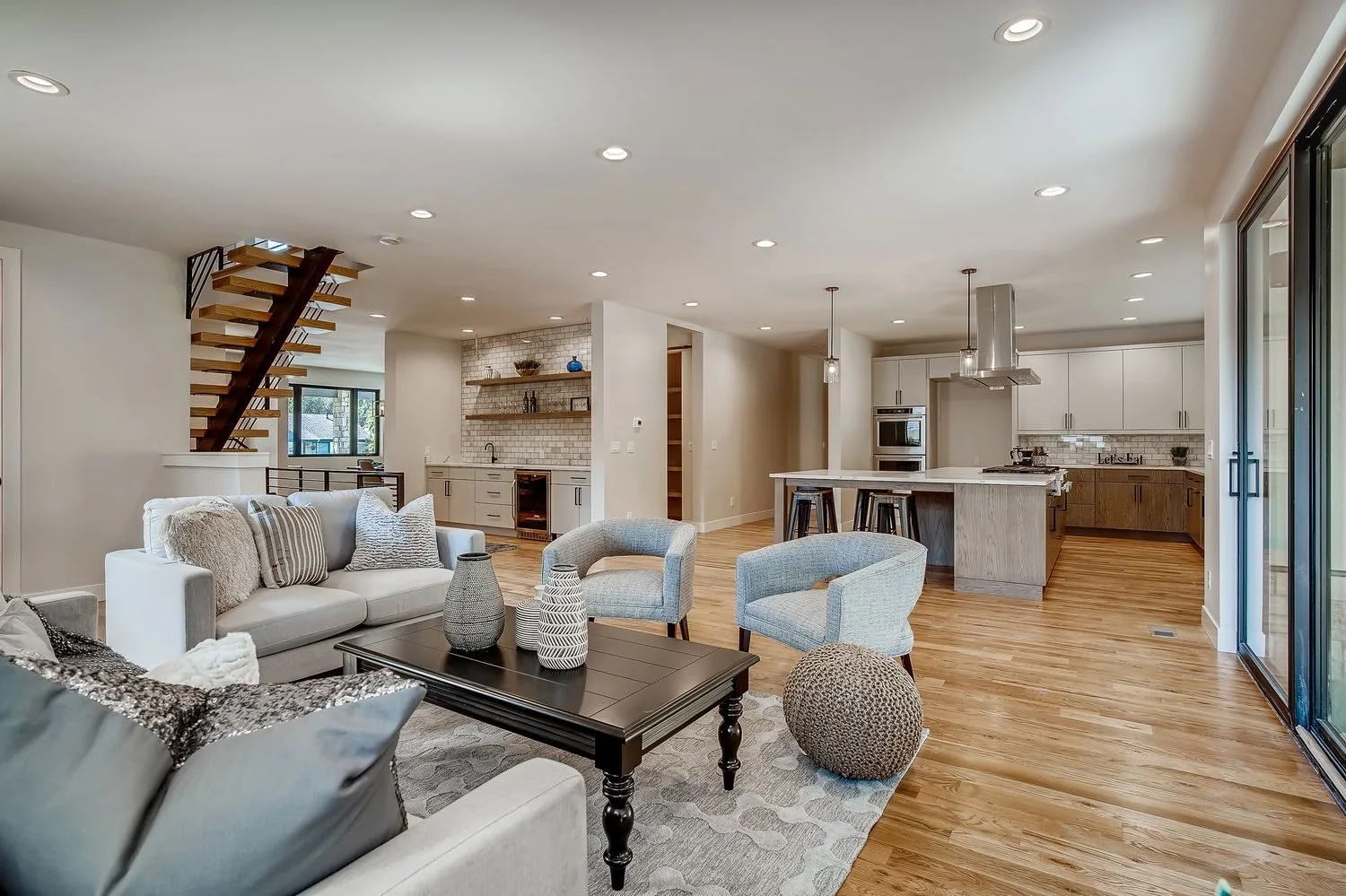 pontiac-st-montclair-denver-spec-home-06.jpg