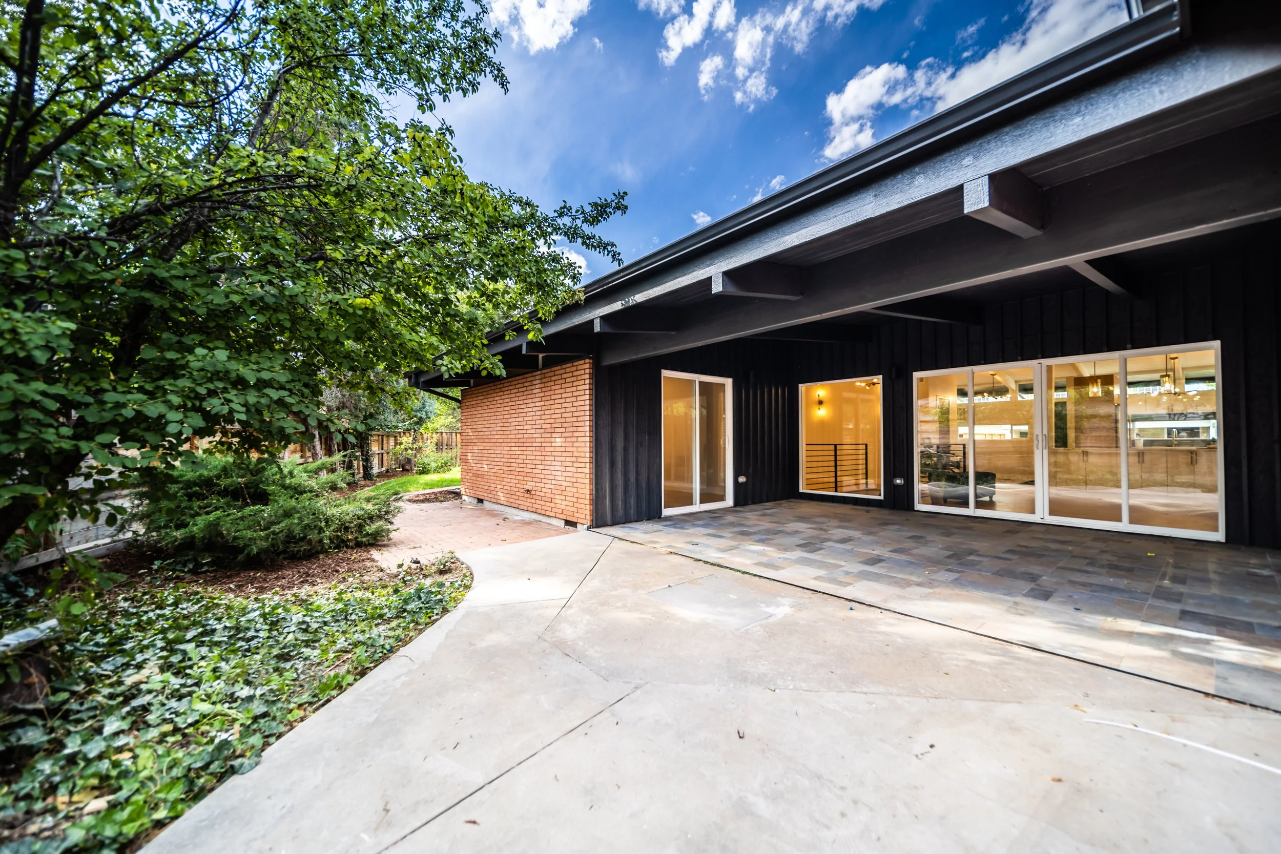 132A1696-HDR.jpg