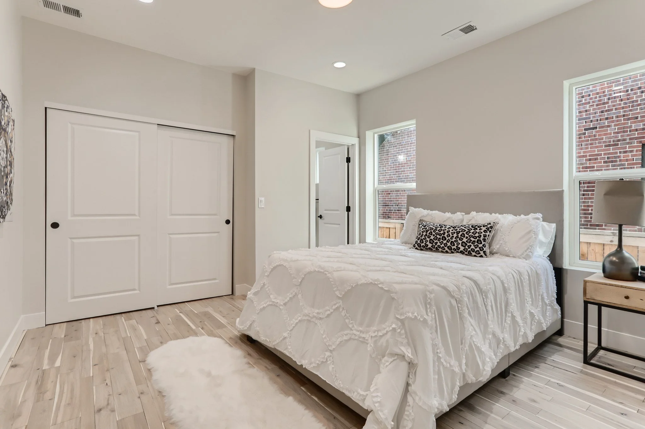 24 Primary Bedroom.jpg