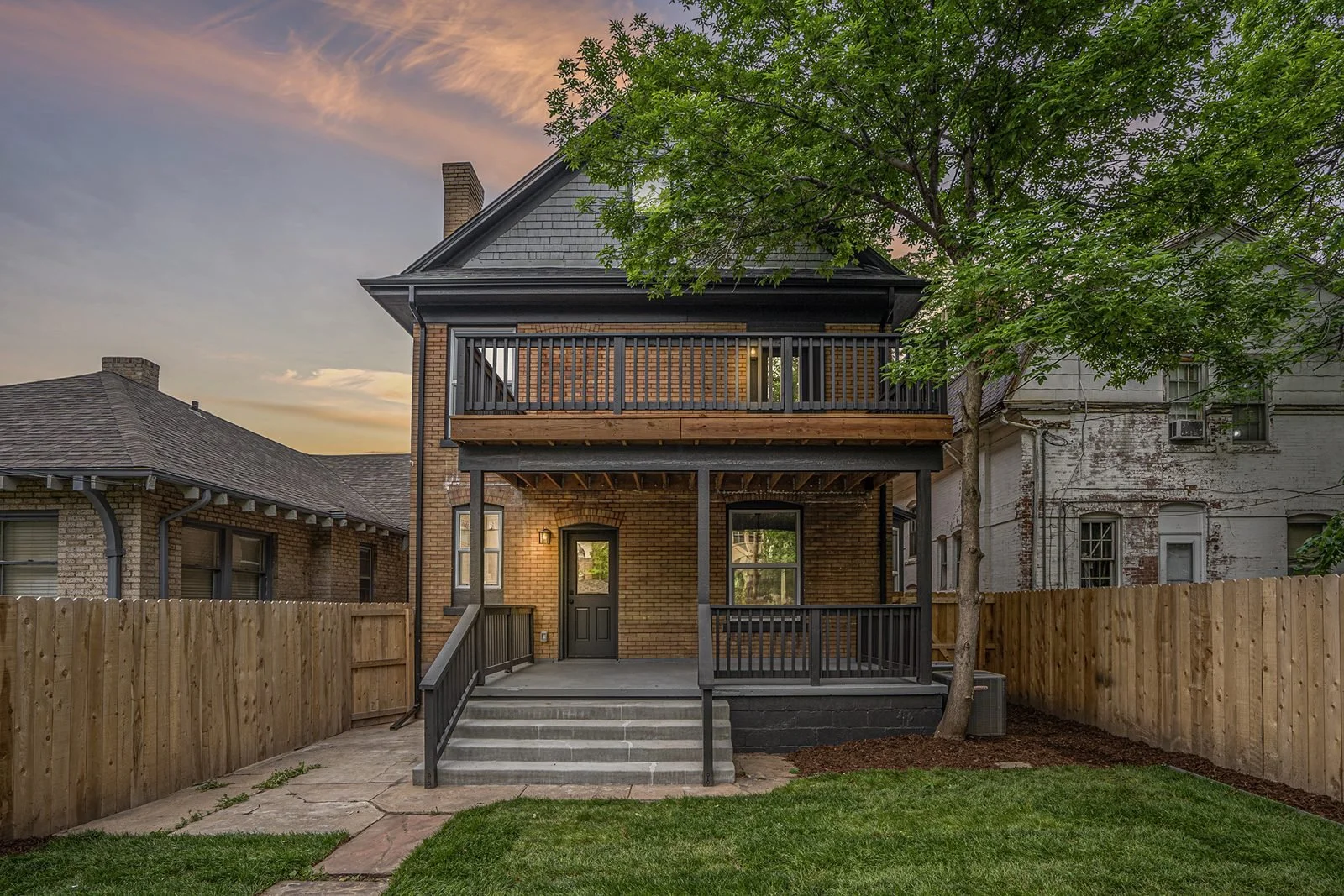 1577-saint-paul-st-denver-victorian-renovation-14.jpg
