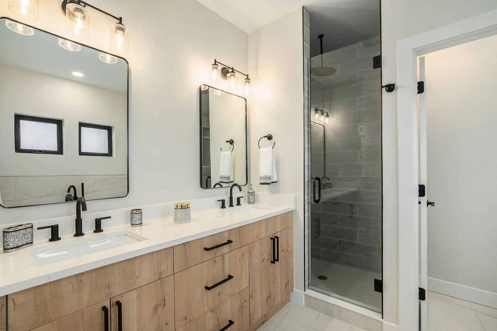 1165-locust-st-denver-new-spec-home-11.jpg