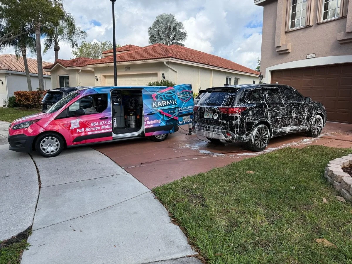 Mitsubishi Outlander getting a pH-balanced snow foam pre-wash and safe hand wash. Wheels and tires cleaned. Door jambs wiped. Finished with a gloss sealant for that fresh, just detailed look.

✅ We come to you
✅ Premium products only
✅ Safe for coati