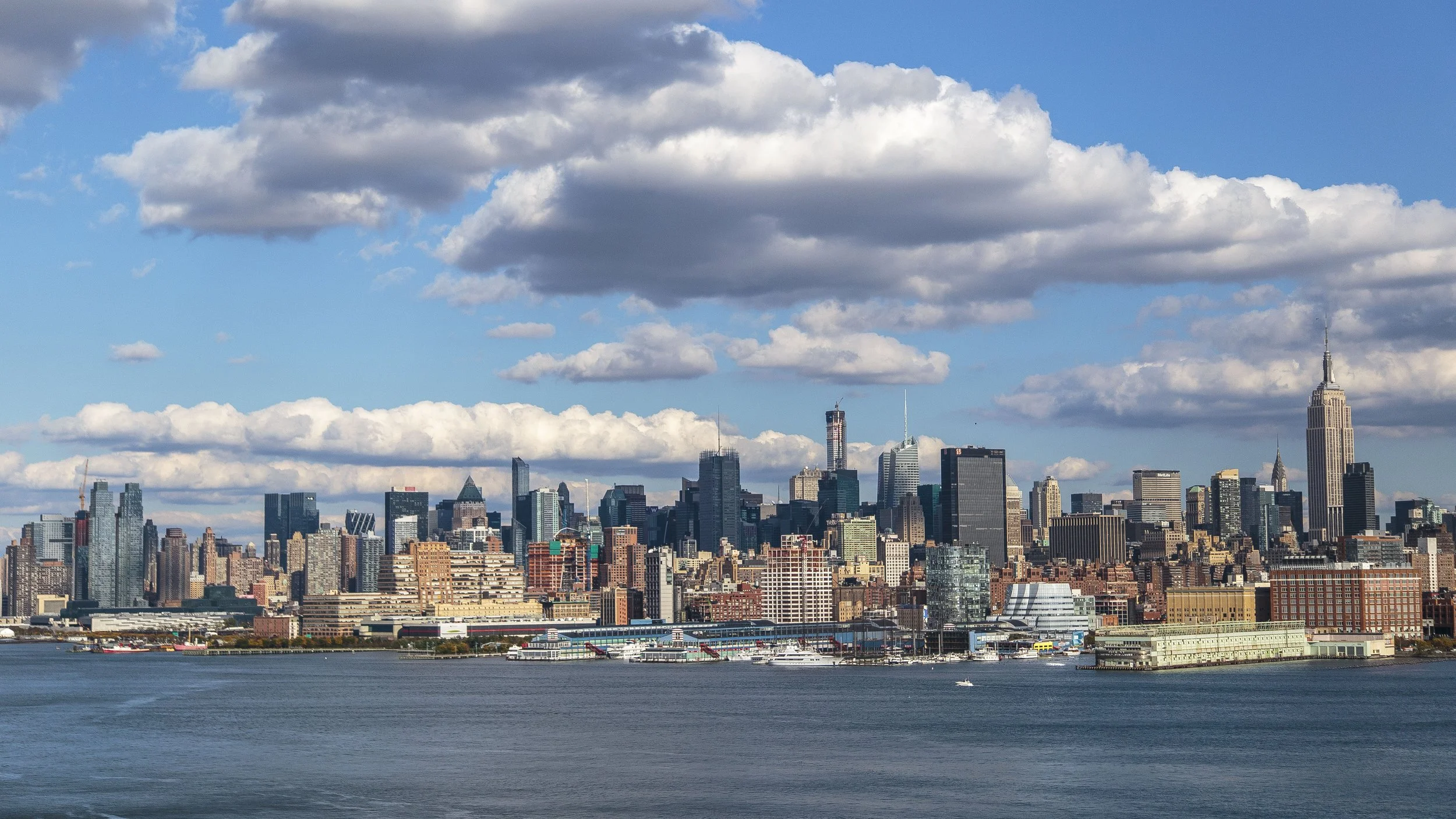 IMG_3305nycskyline16-9.jpg