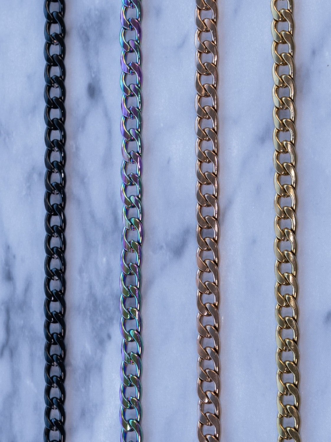 colored+curb+chains+straight.jpg