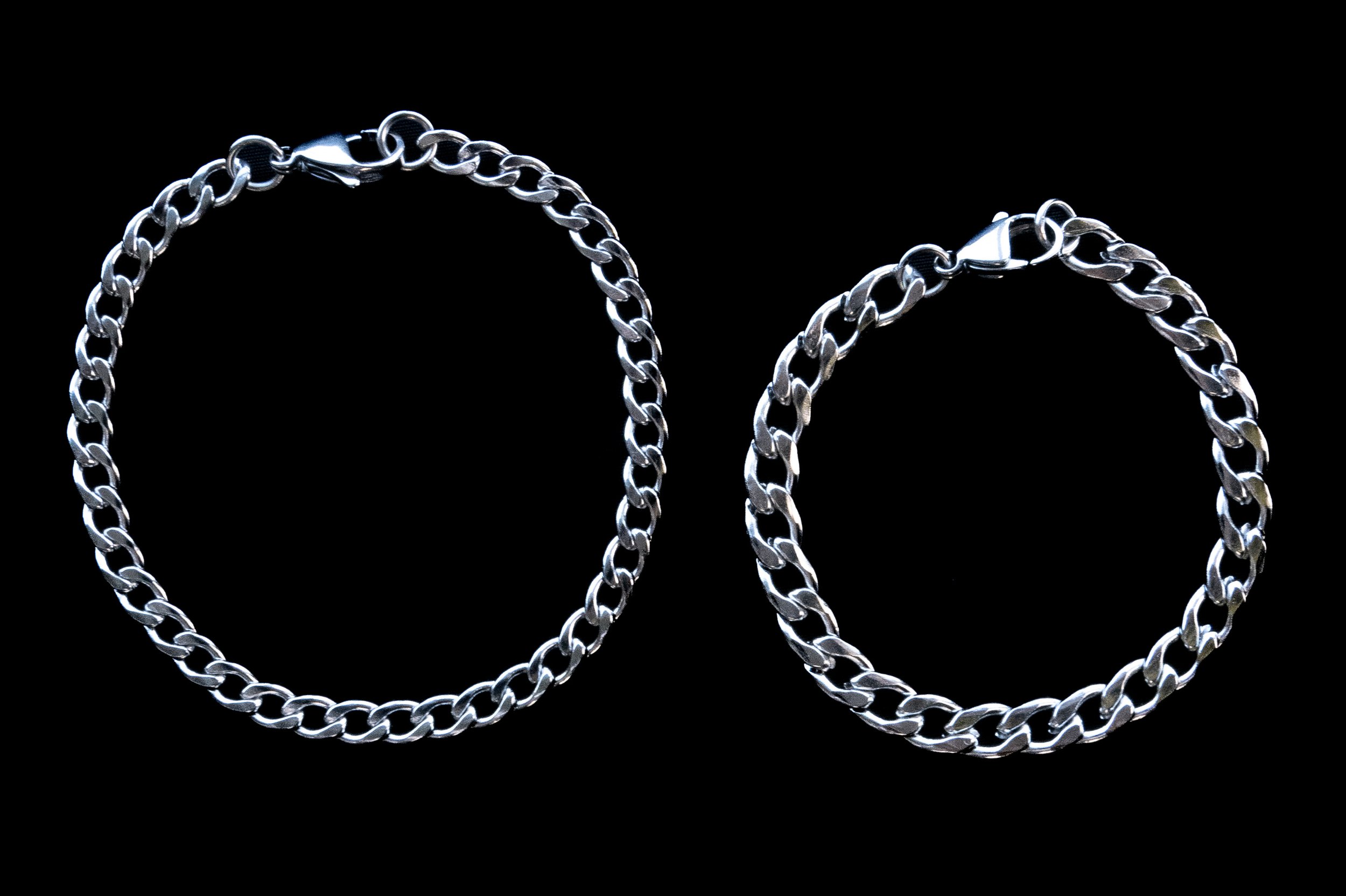 thin and thick silver curb bracelet.jpg