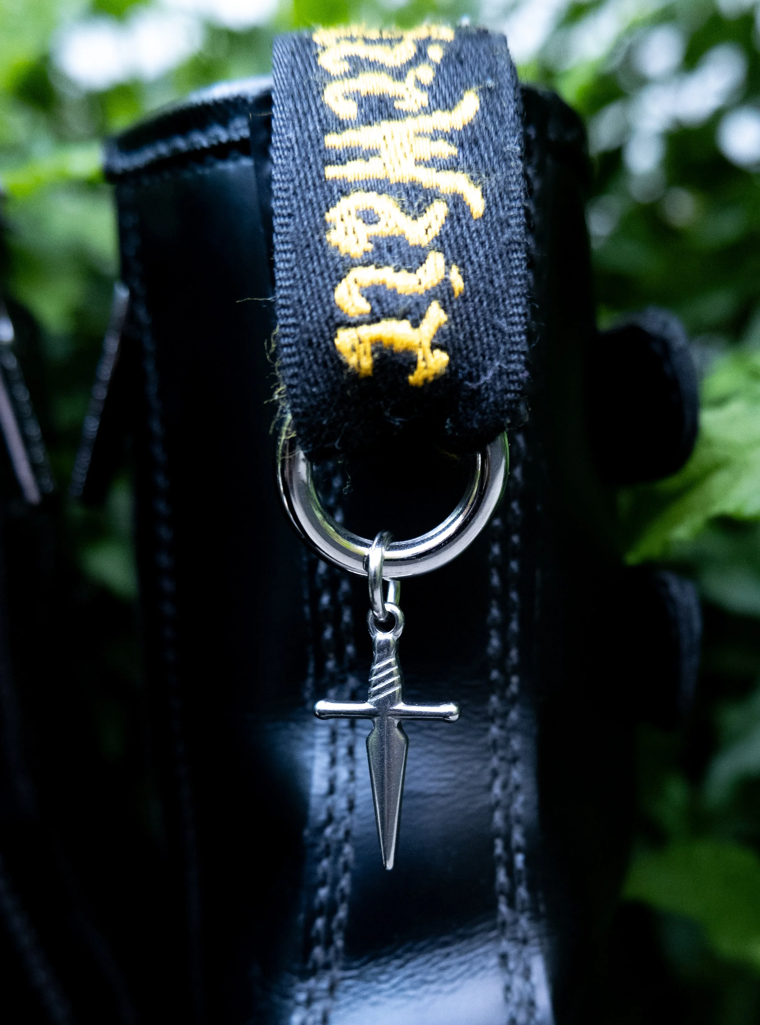 boot charm silver dagger.jpg