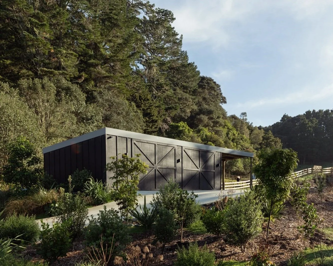 Waimauku / Bespoke Barn